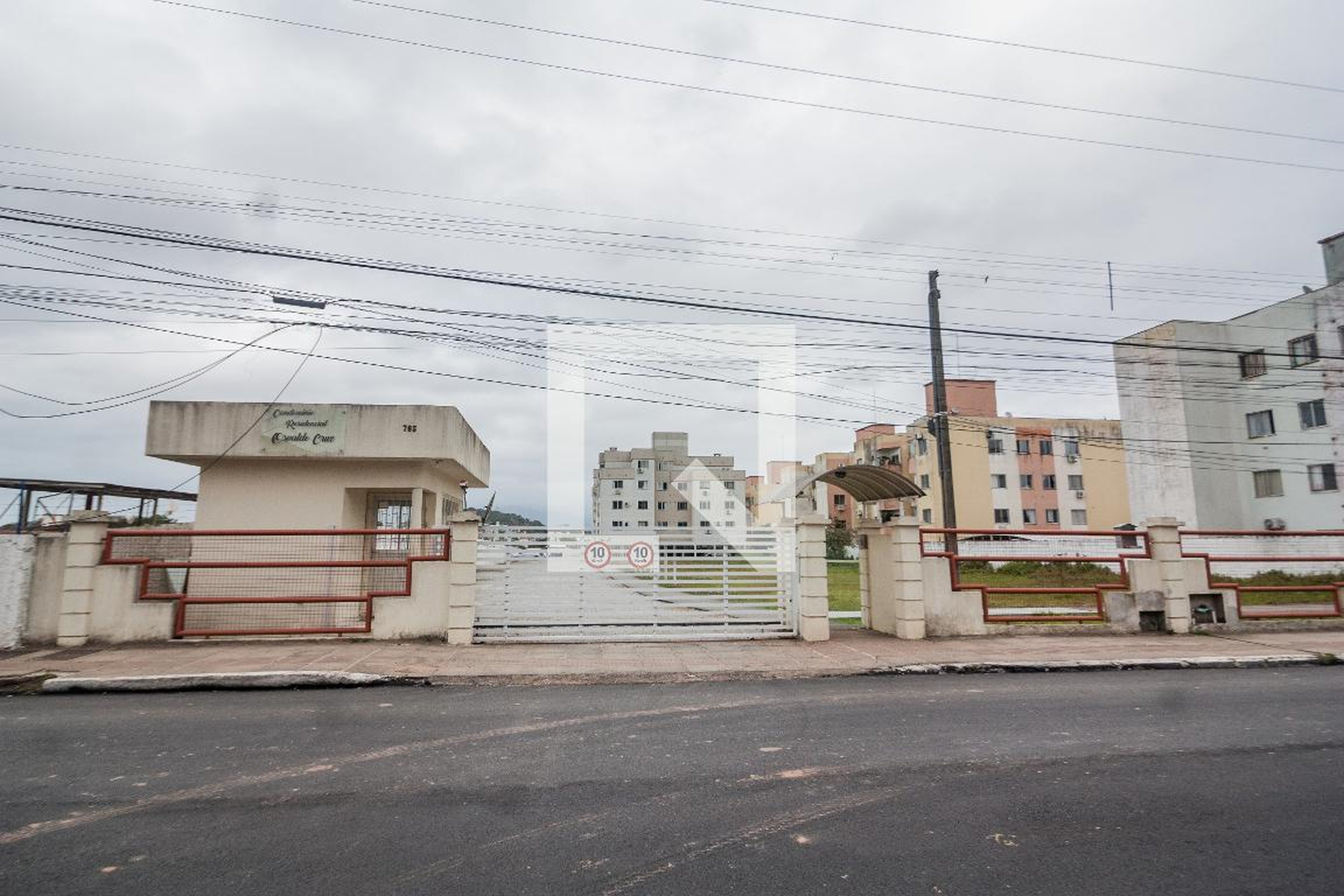 Fachada Condomínio Osvaldo Cruz