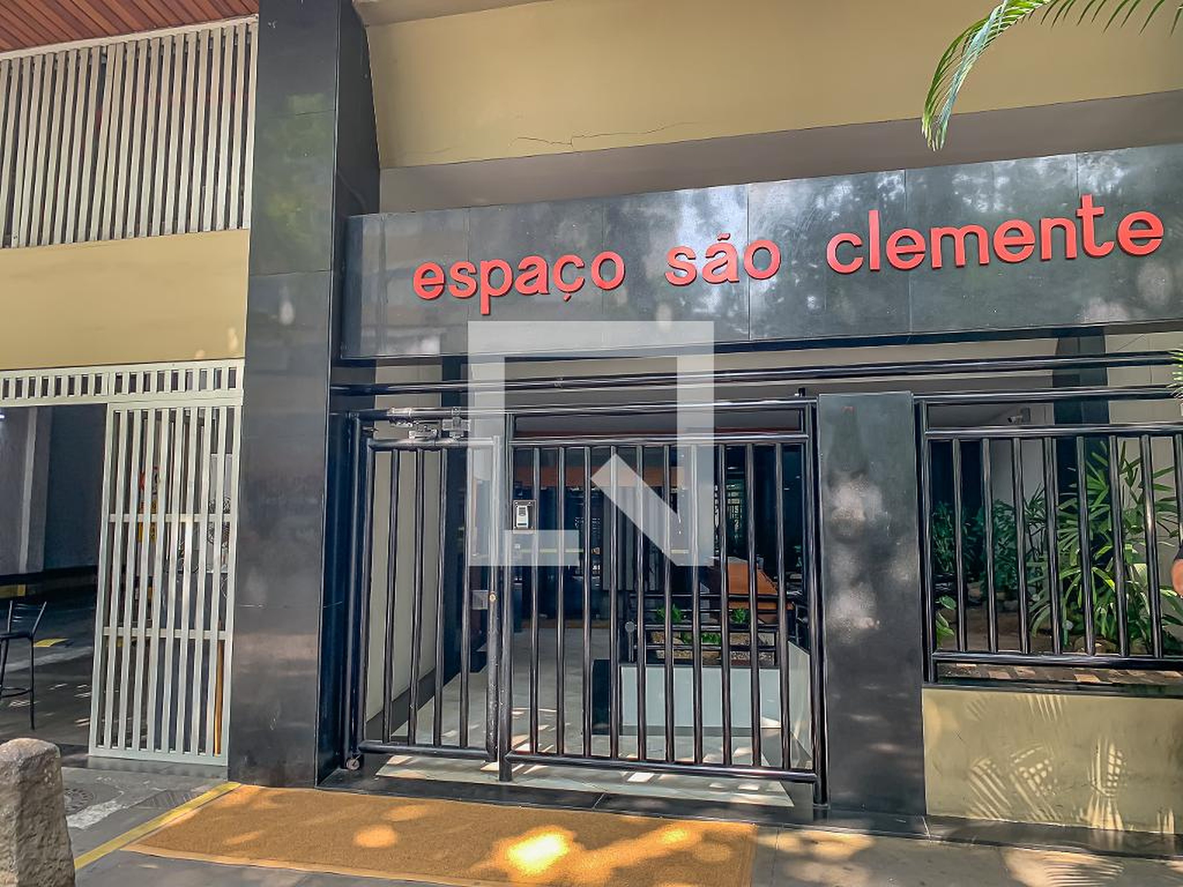 Fachada do Prédio Condomínio Espaço São Clemente