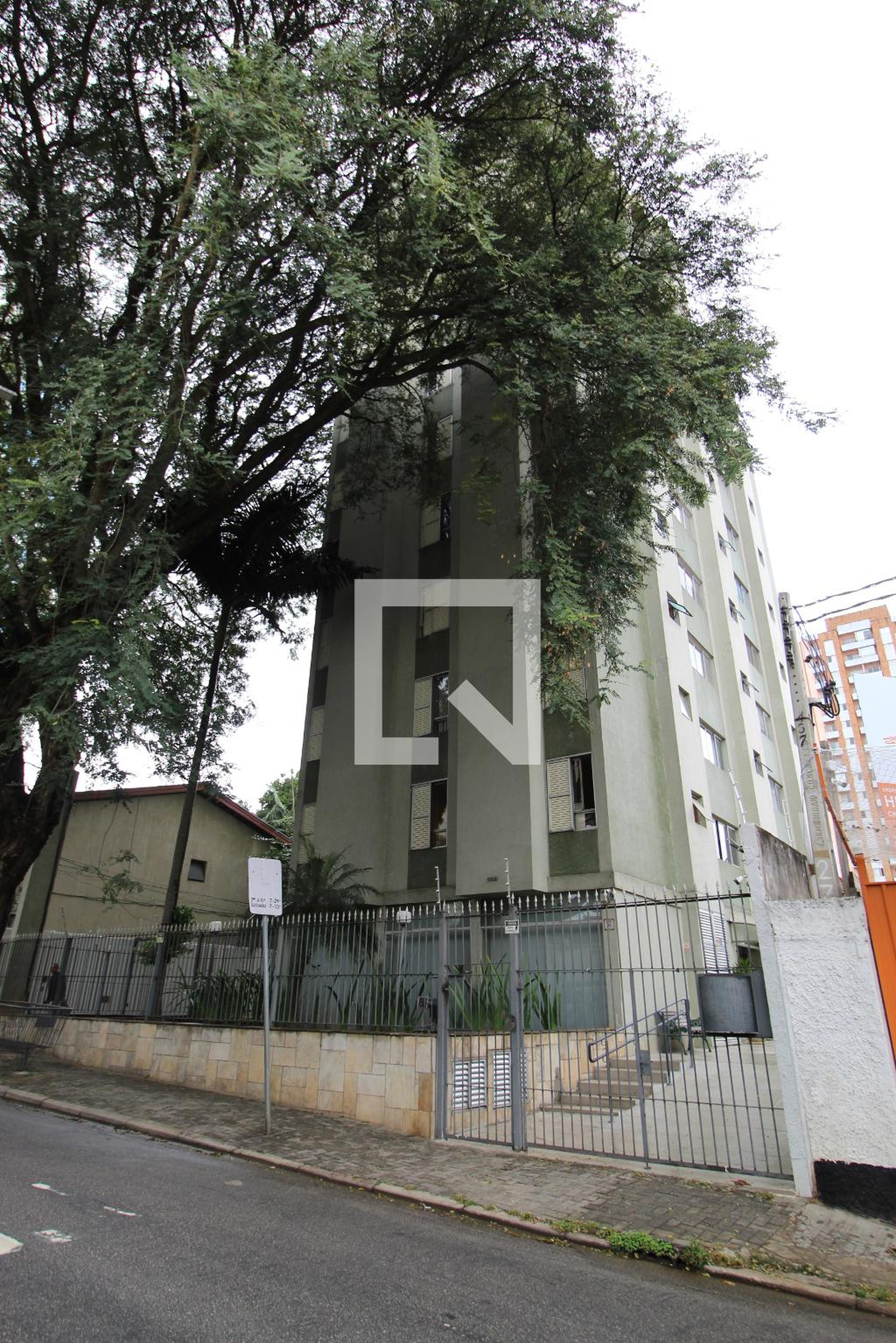 Fachada do Prédio Condomínio Irati