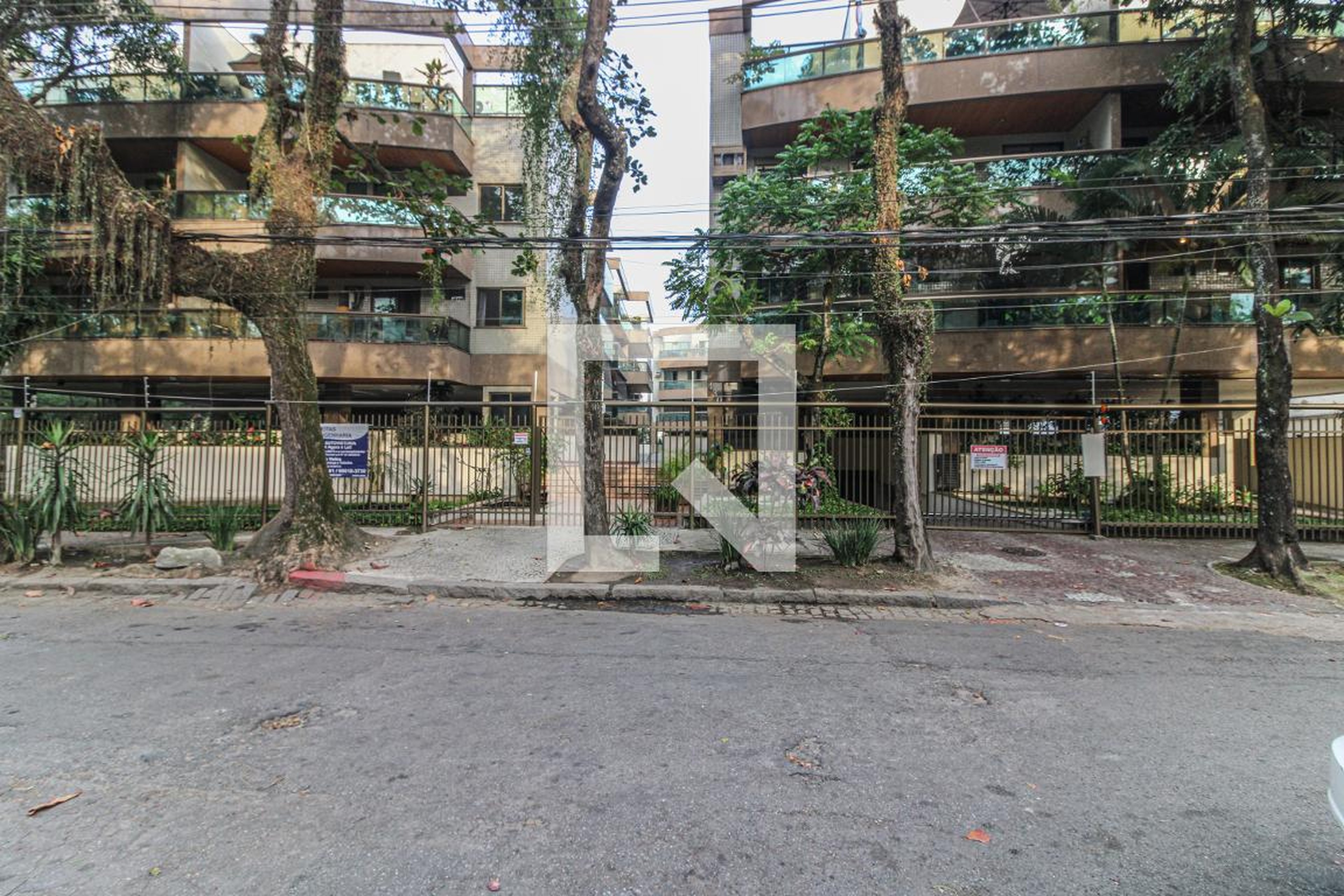 Fachada Condomínio Bosque do Recreio