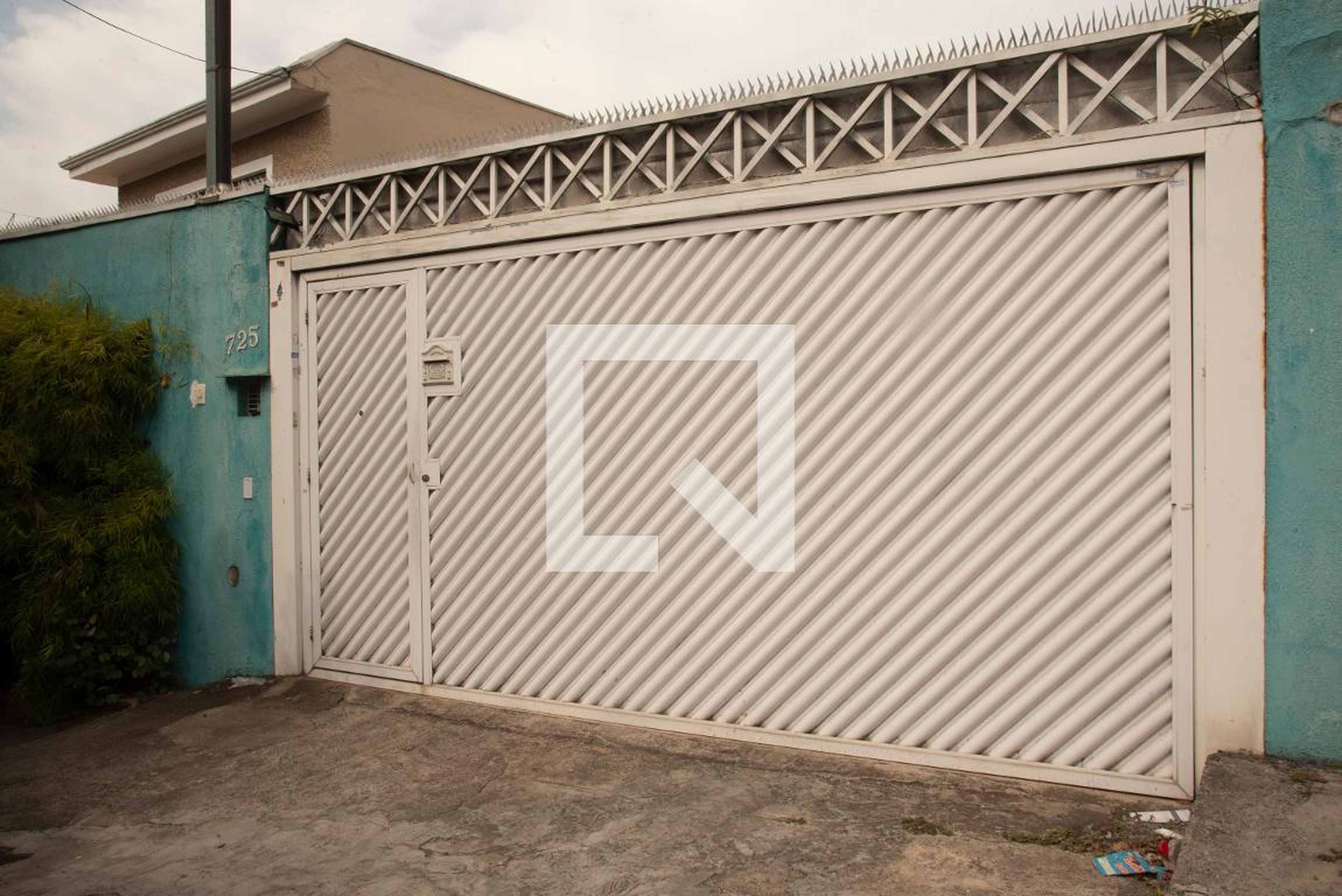 Fachada Condomínio em Avenida Afonso Mariano Fagundes, 725