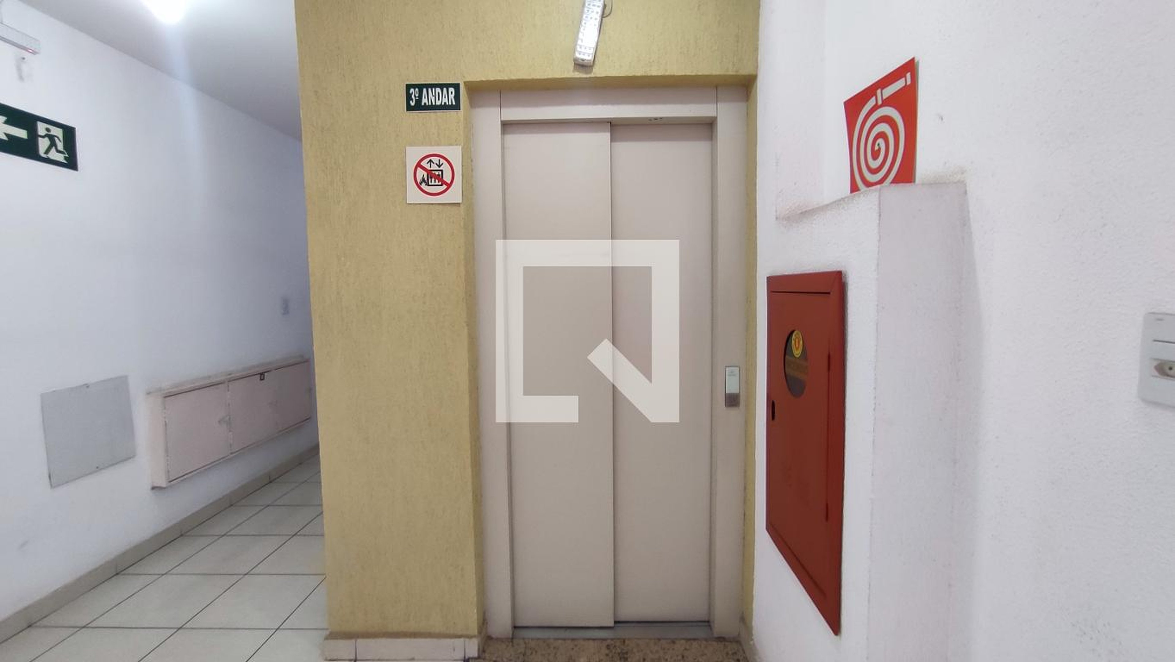 Elevador - José Leonardo