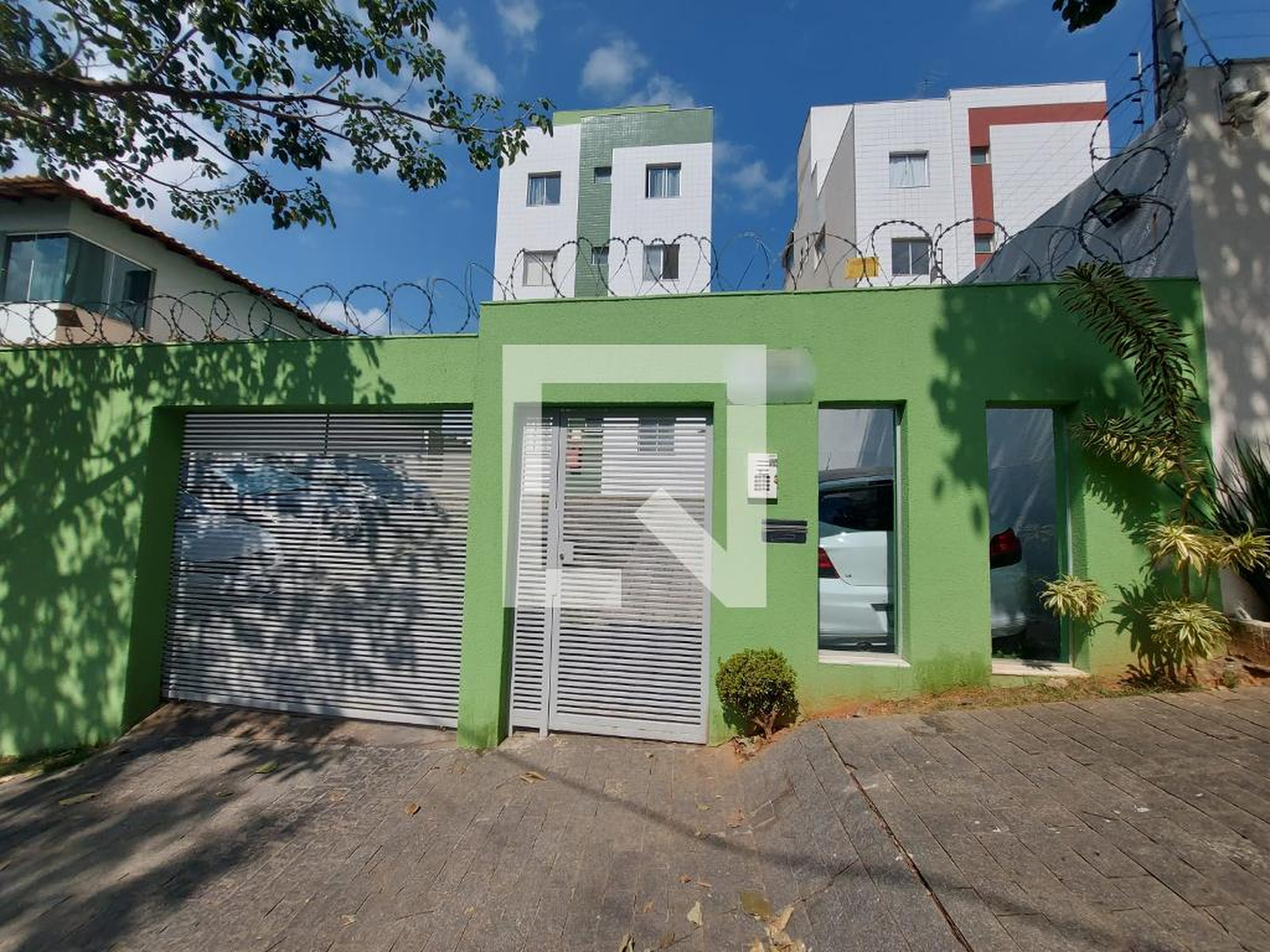 Fachada Condomínio em Alameda dos Pelicanos, 69