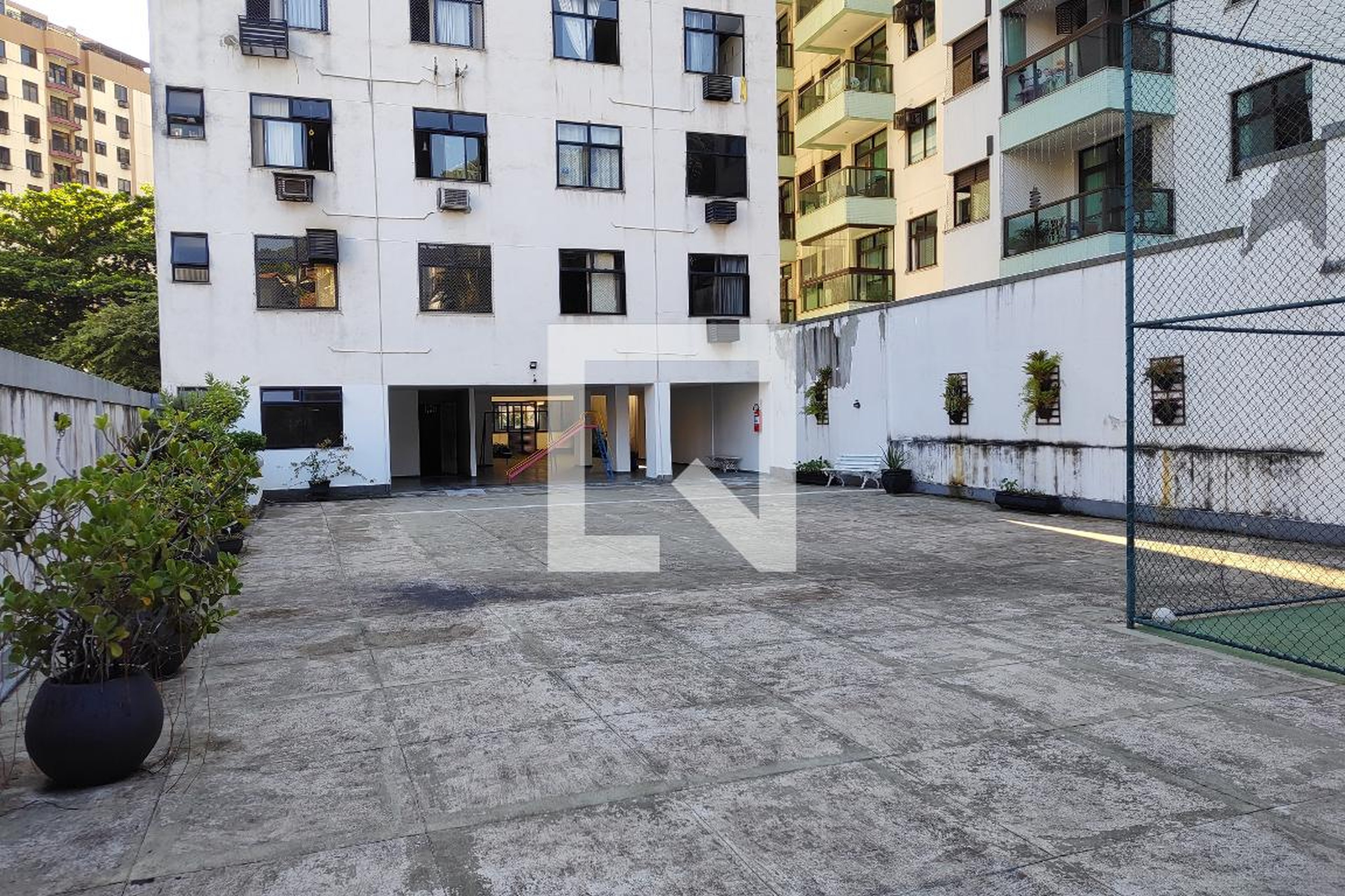 Área comum - Eng.pinio Lempert