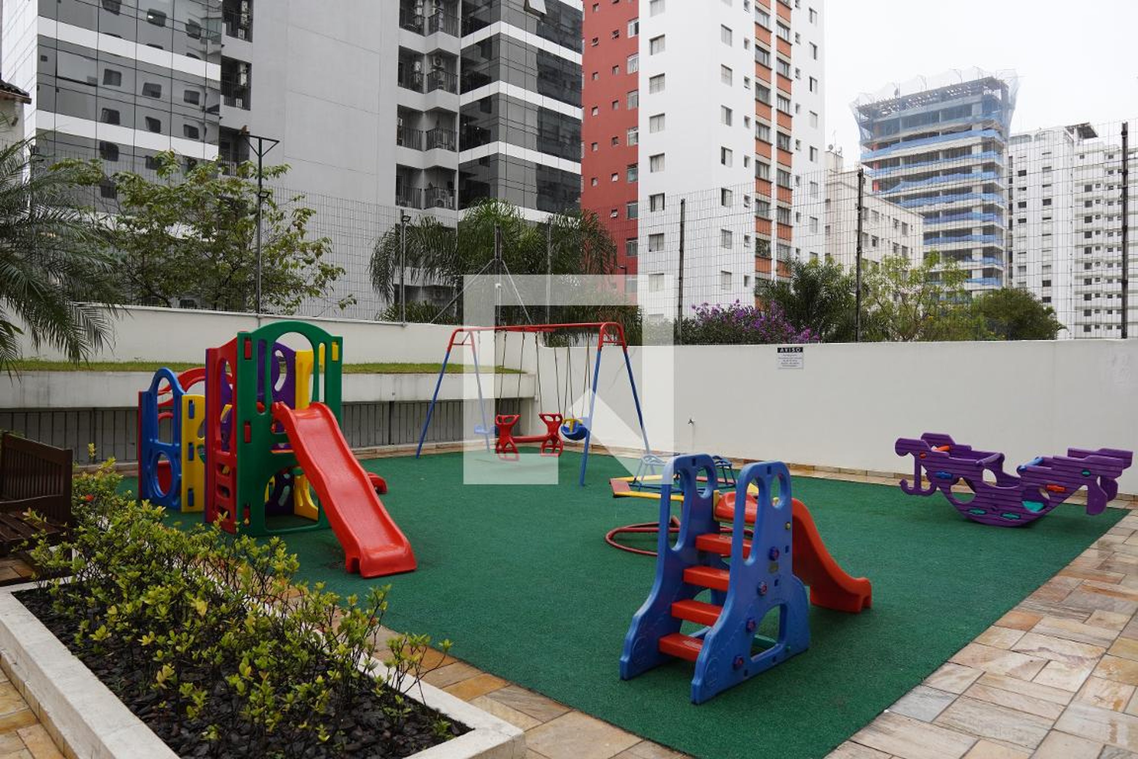 Playground - Casa de Navarra