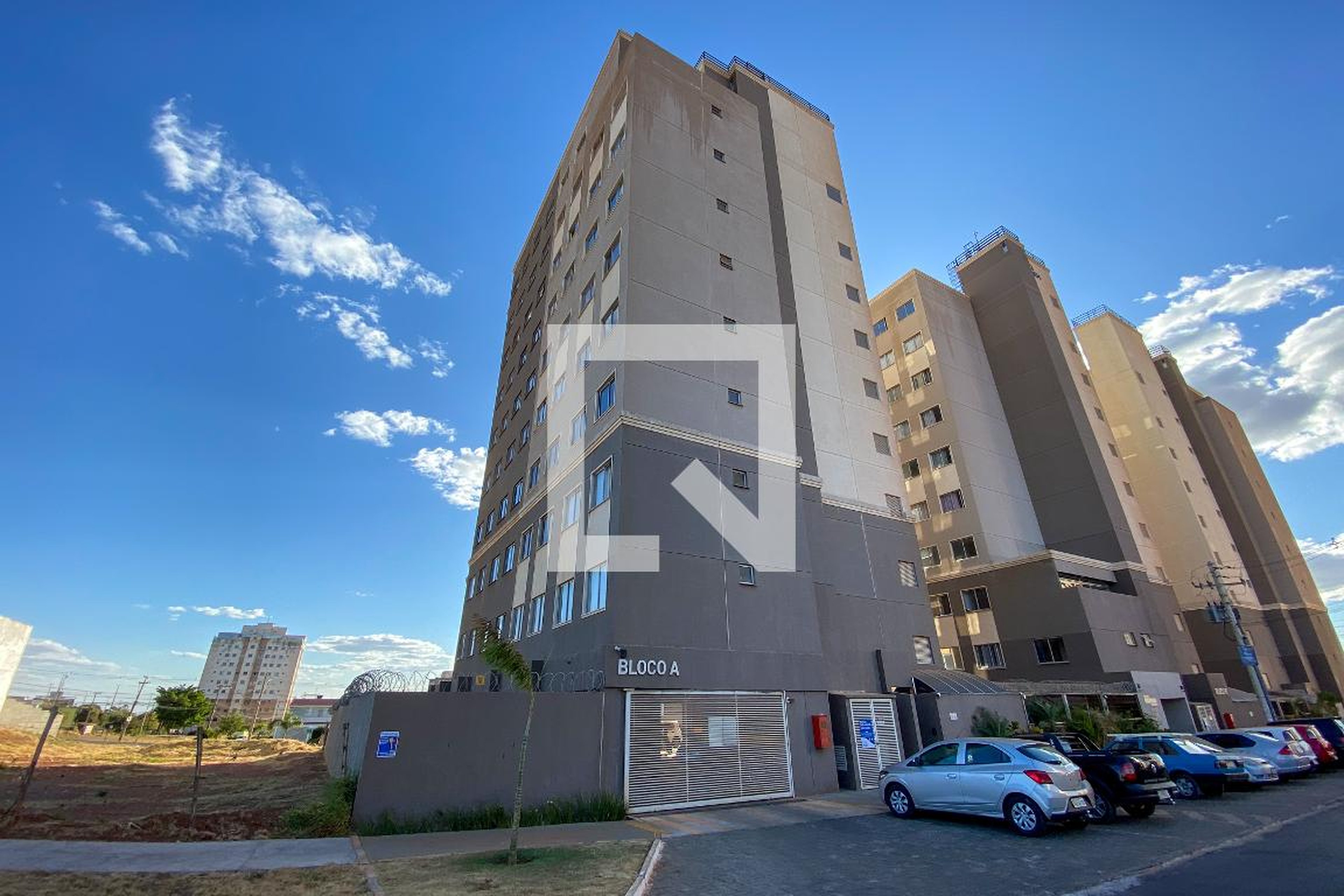 Fachada Residencial Apê