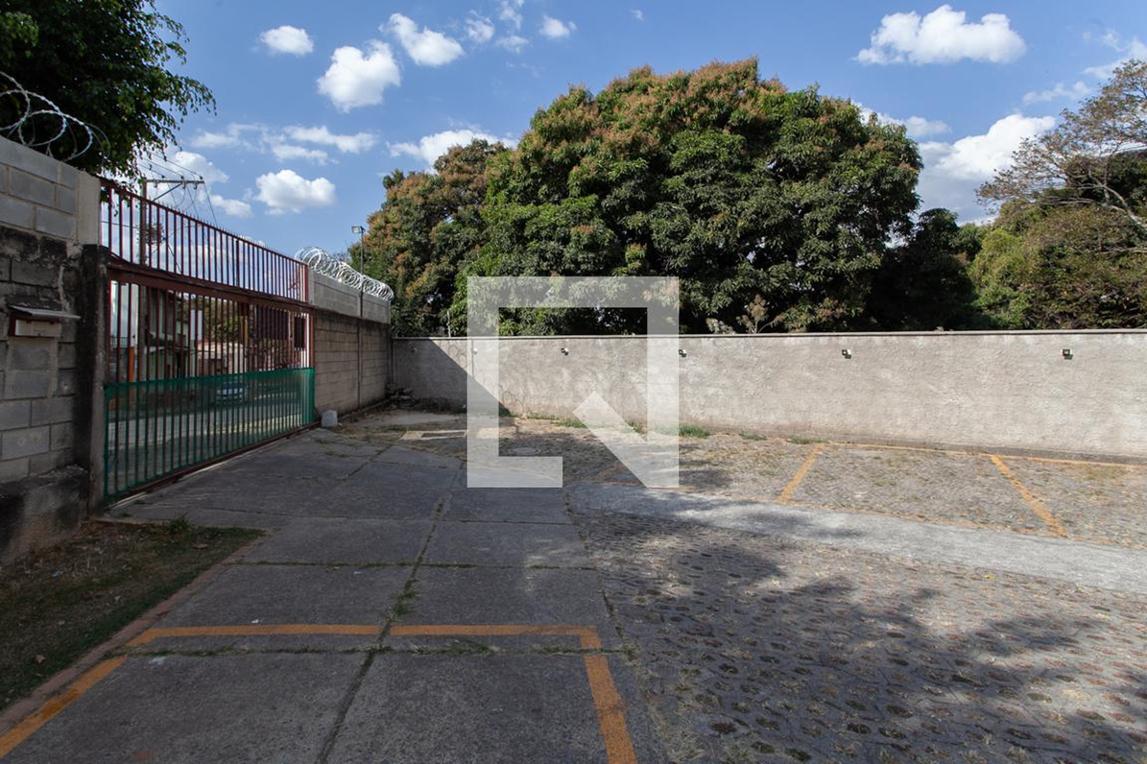 Estacionamento - Luciana Maia