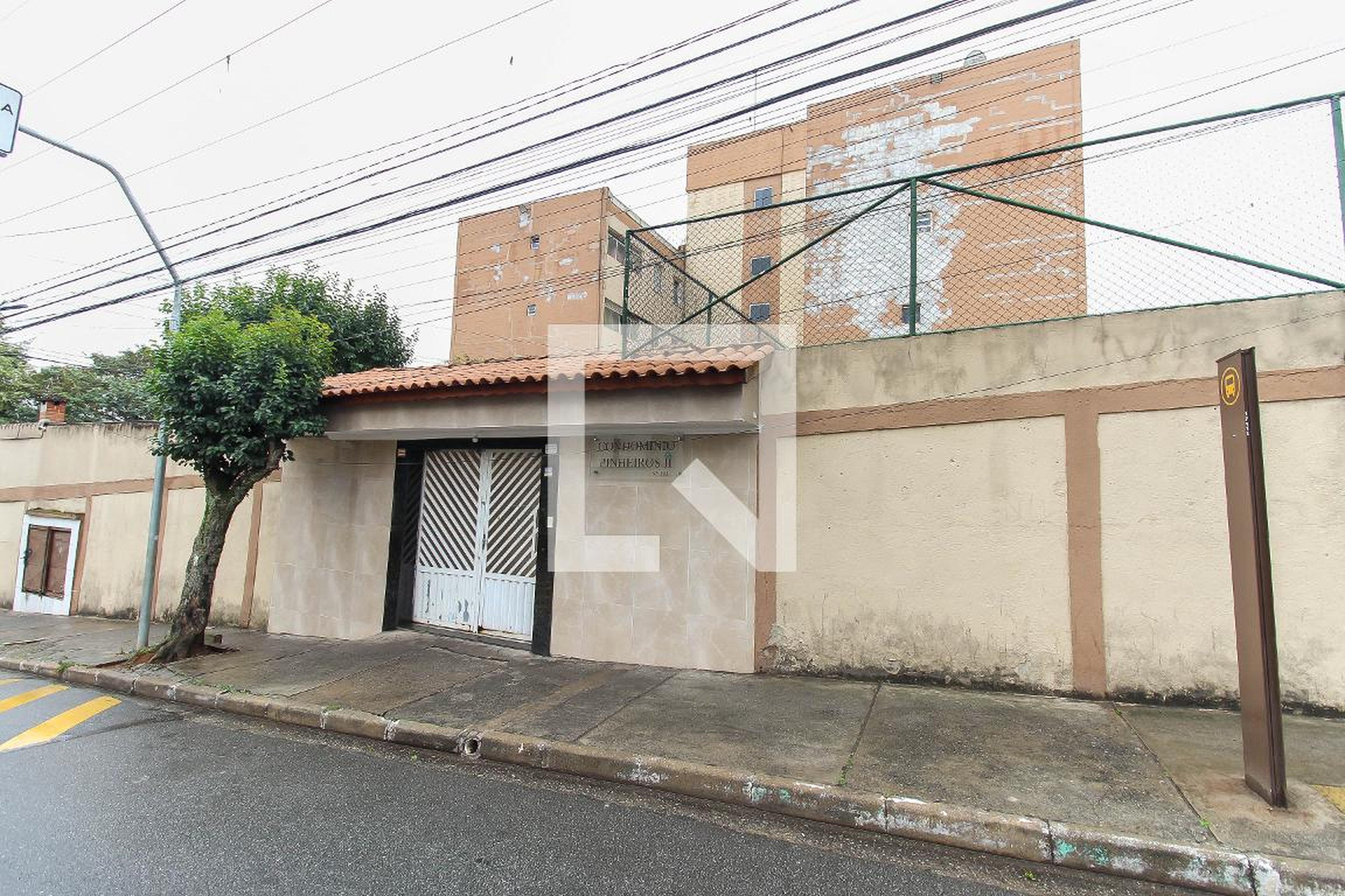 Fachada do Prédio Condomínio Pinheiros II