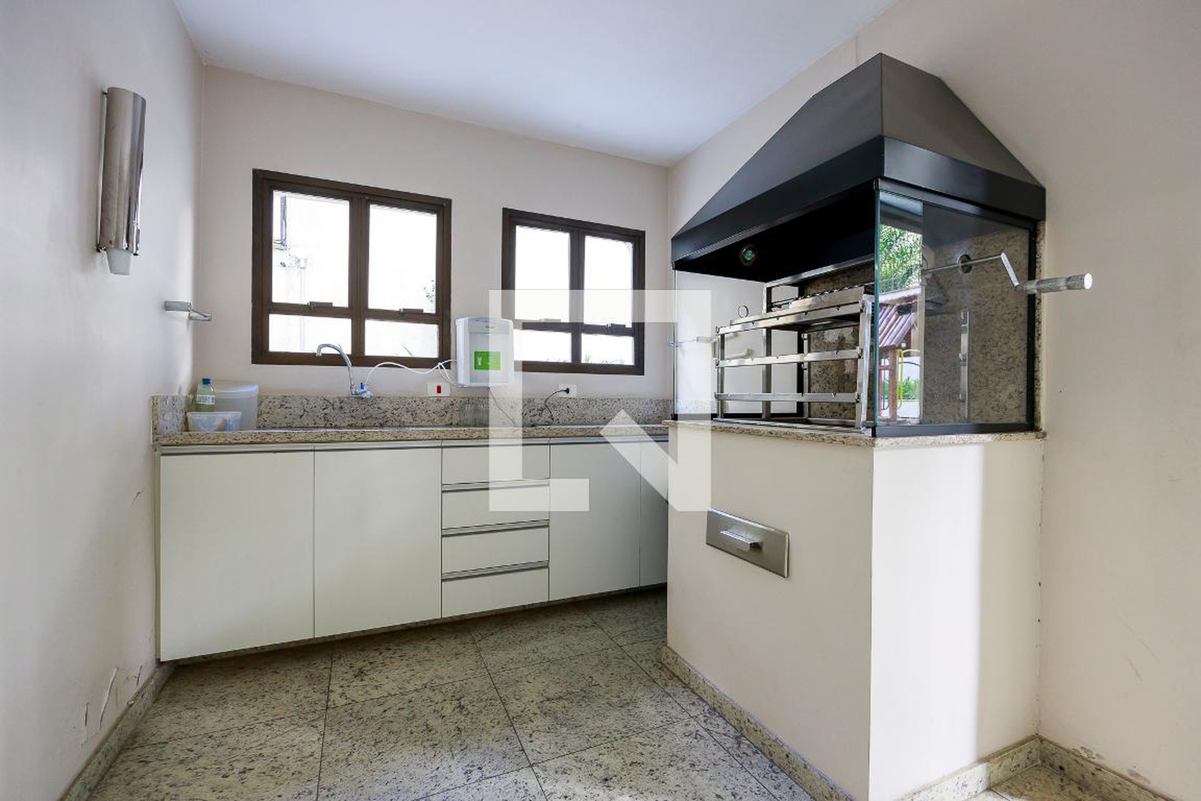 Churrasqueira - Jaboticabeiras