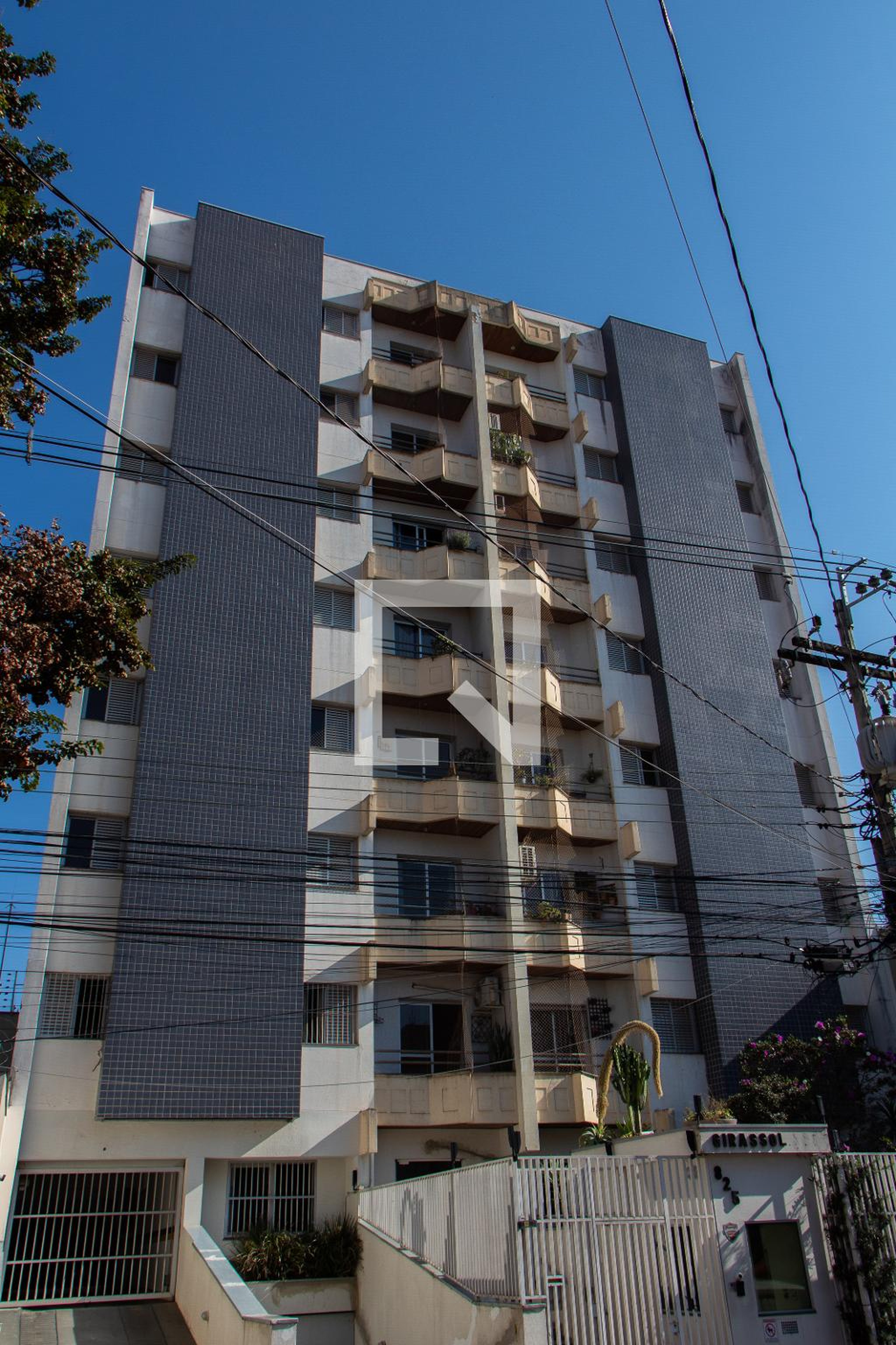 FACHADA Condomínio em Rua Barão de Atibaia, 825