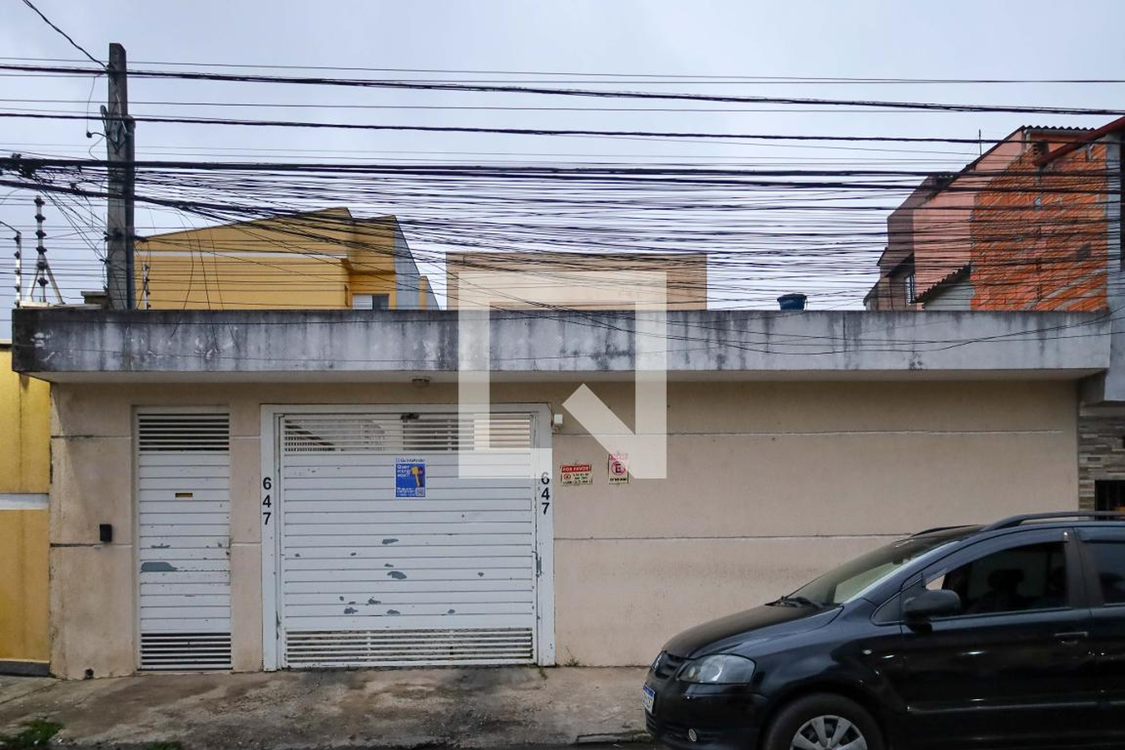 Fachada Condomínio em Rua Imbaçal, 647