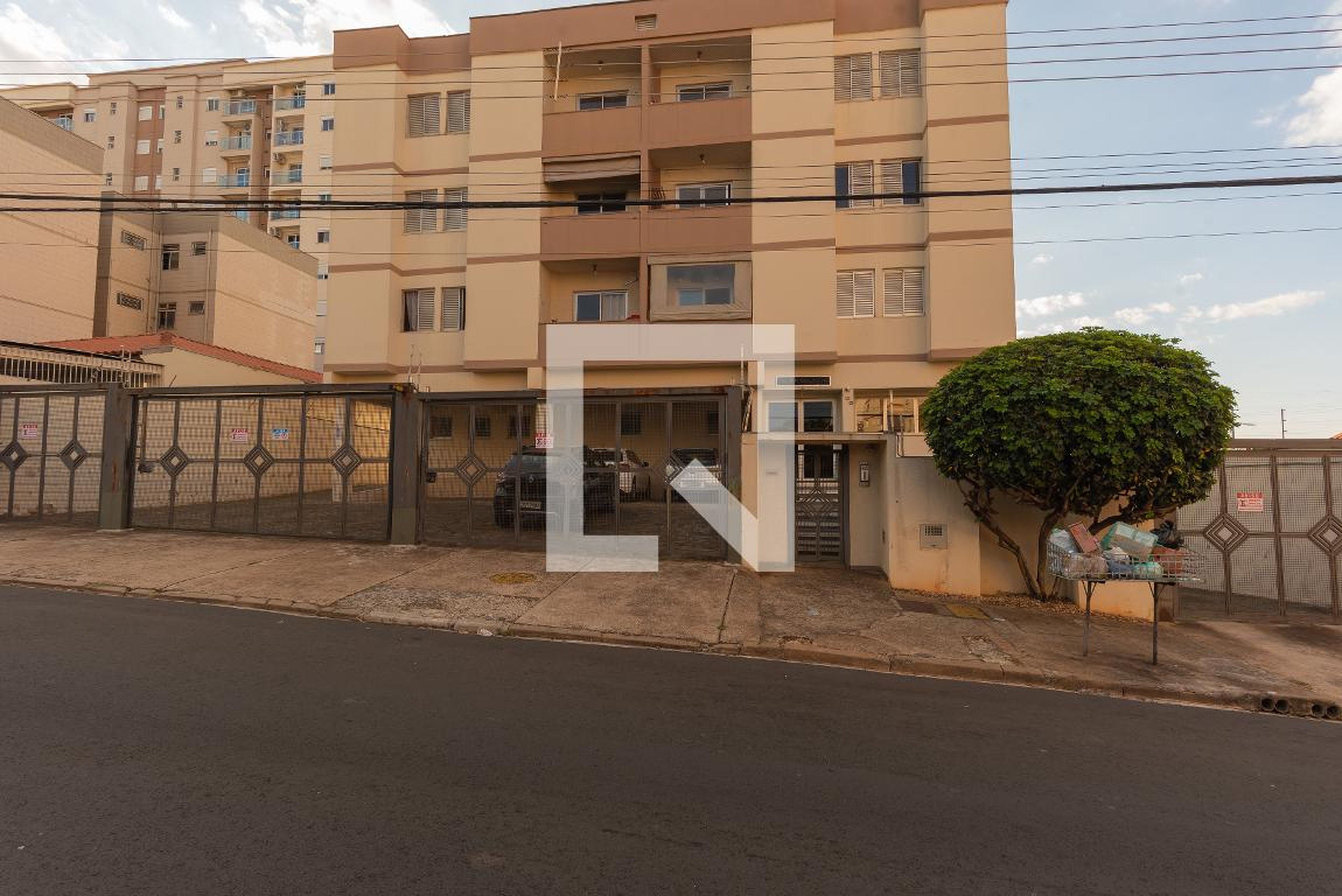 Fachada do Prédio Condomínio Primavera