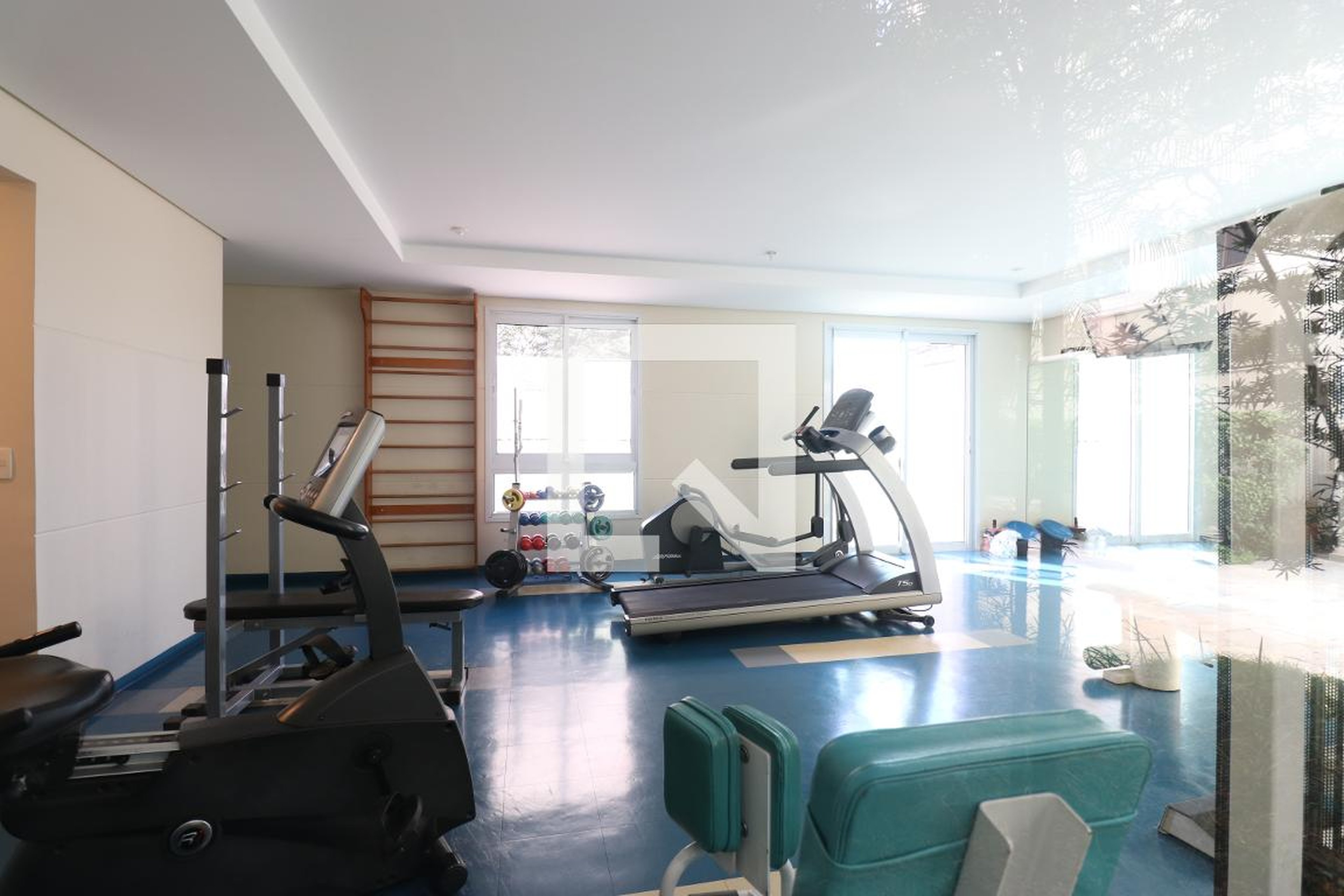 Academia - Edifício Les Genuines