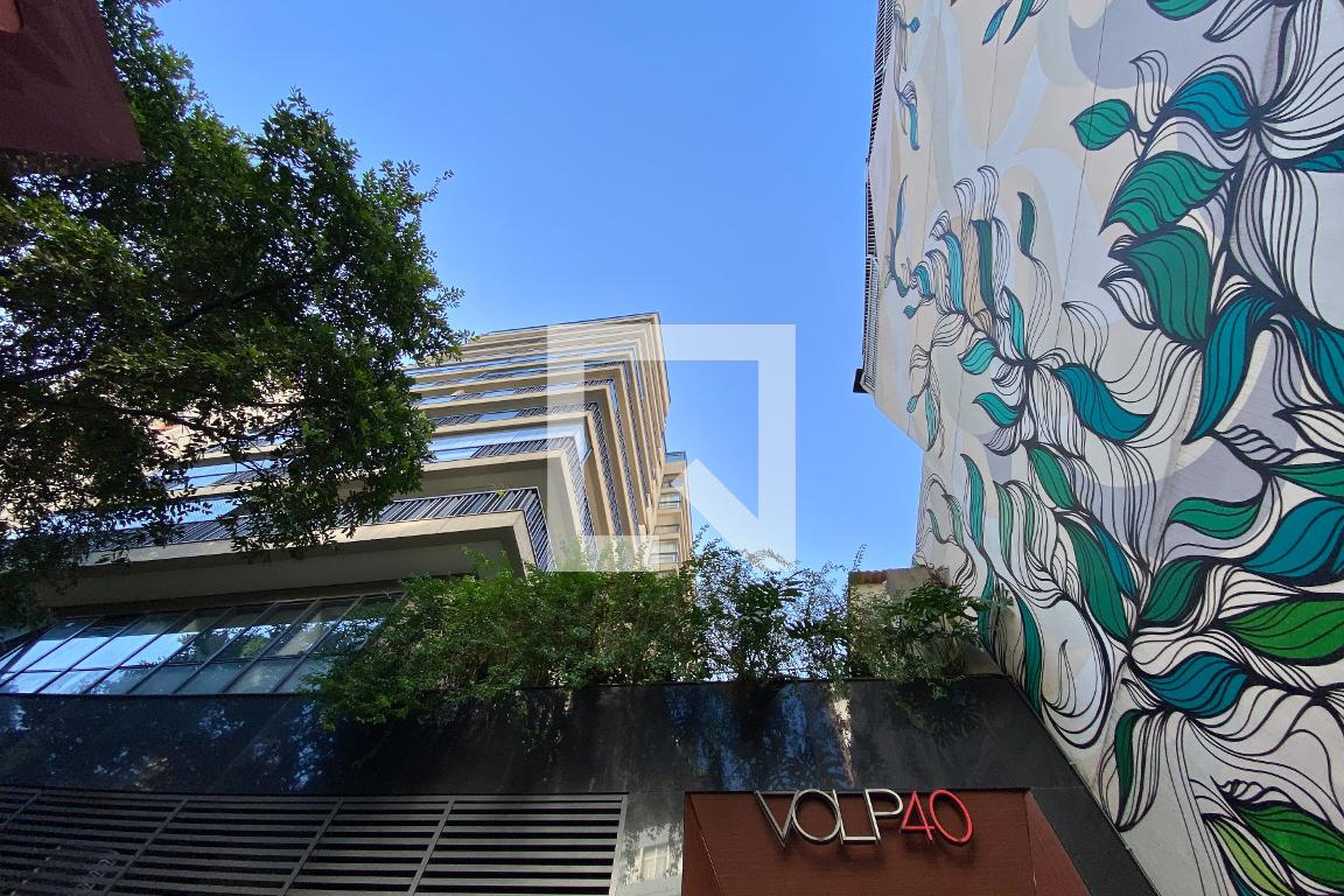 Fachada Condomínio Castro Lima