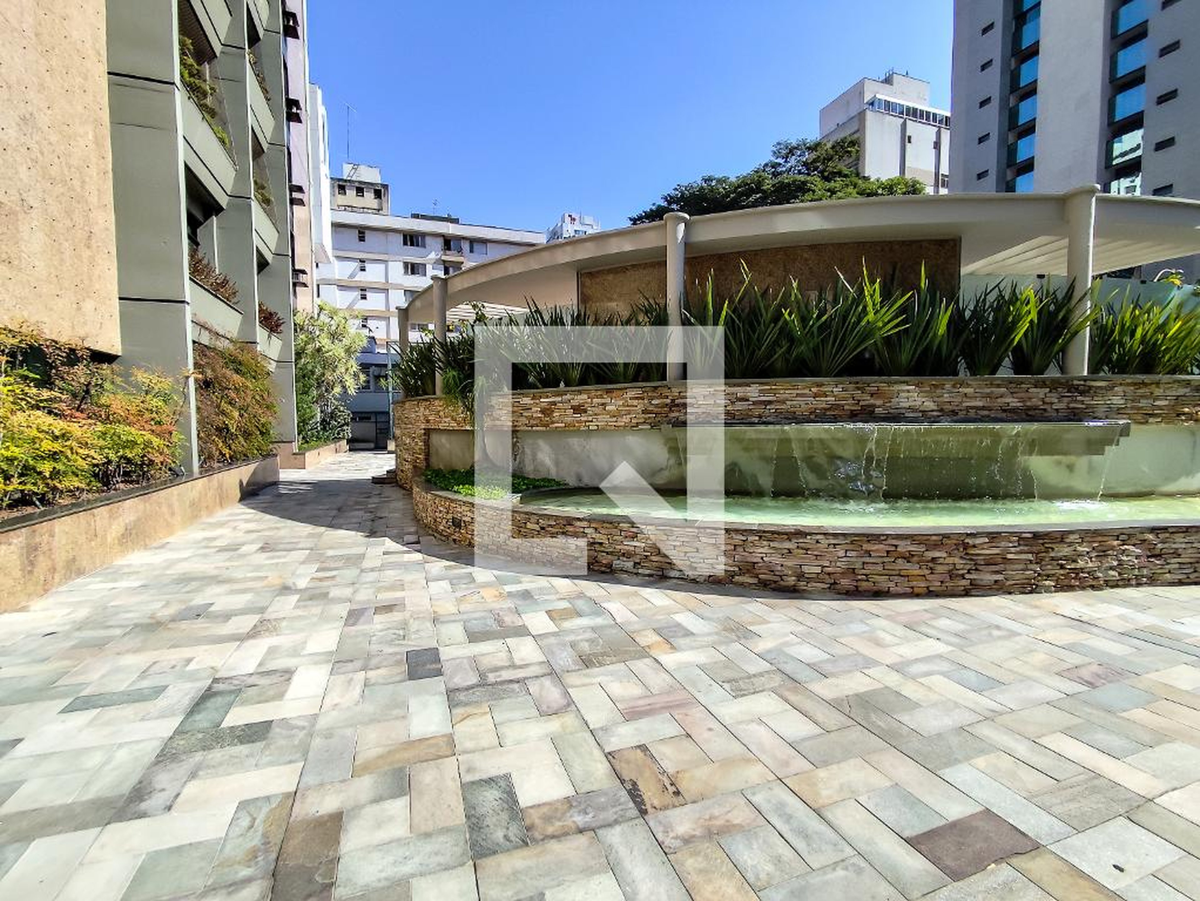 Área comum Condomínio em Rua Rio de Janeiro, 2000