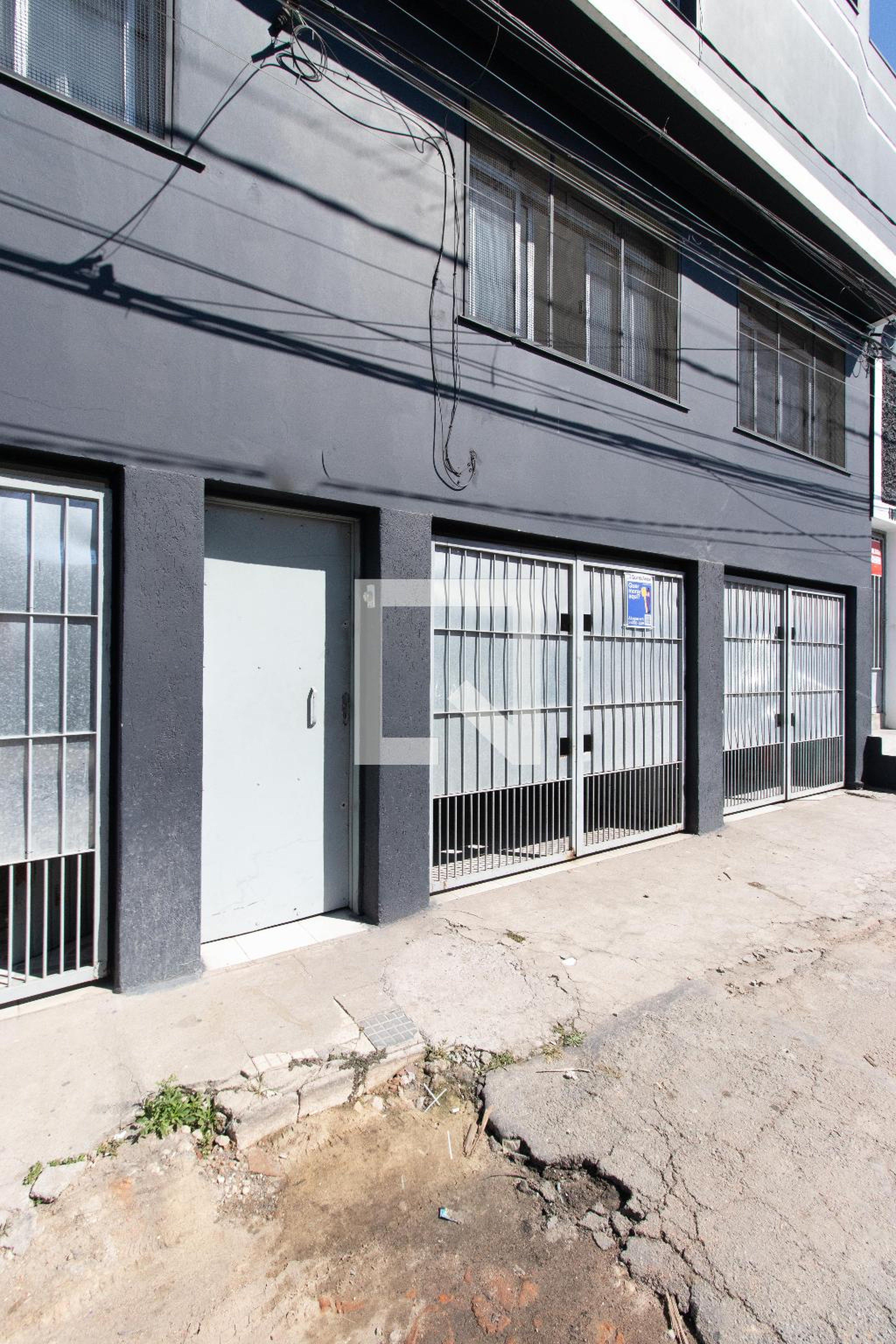 Fachada Condomínio em Rua Arasselva, 97