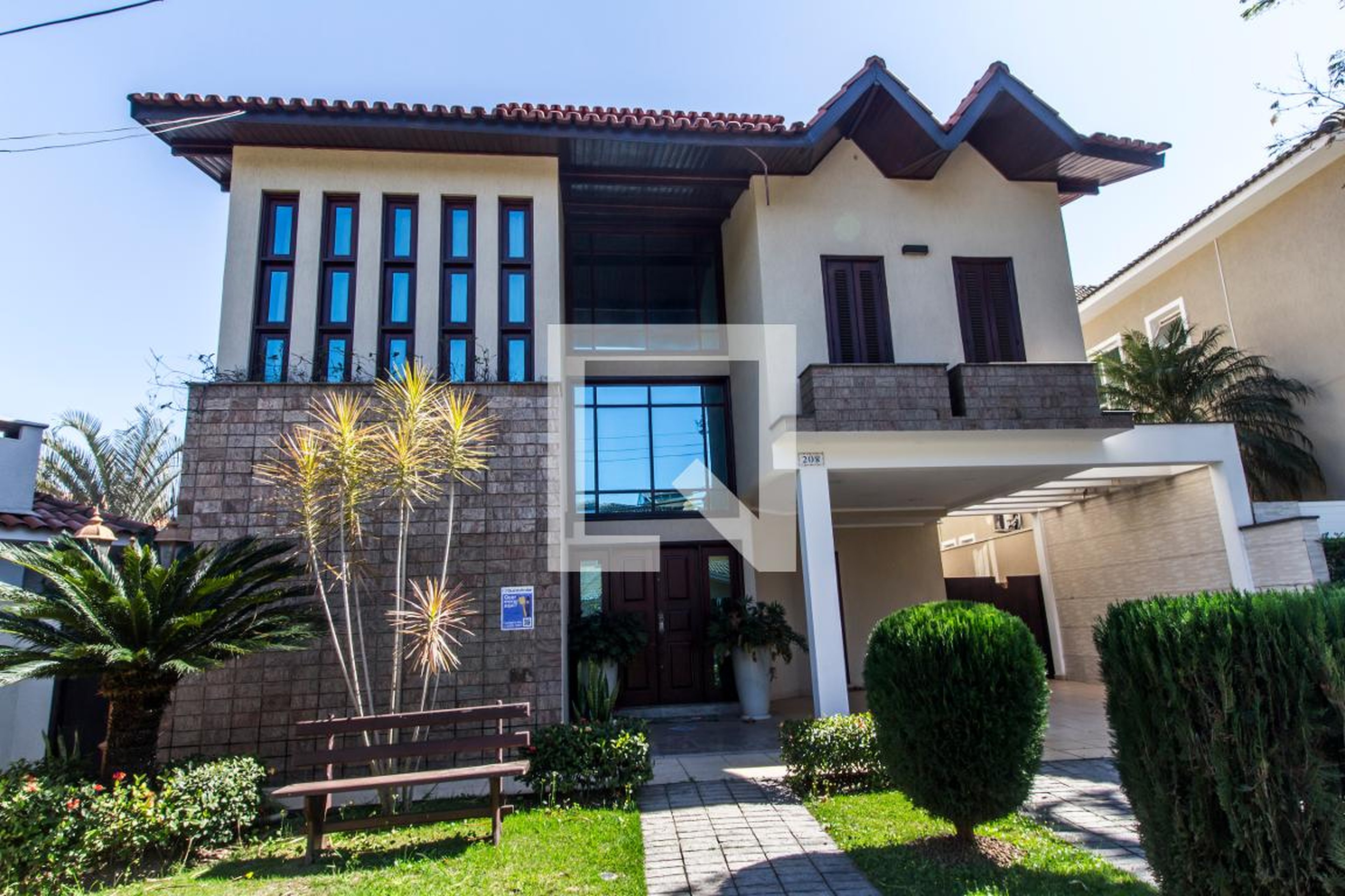 Fachada Condomínio em Alameda das Salvias, 208