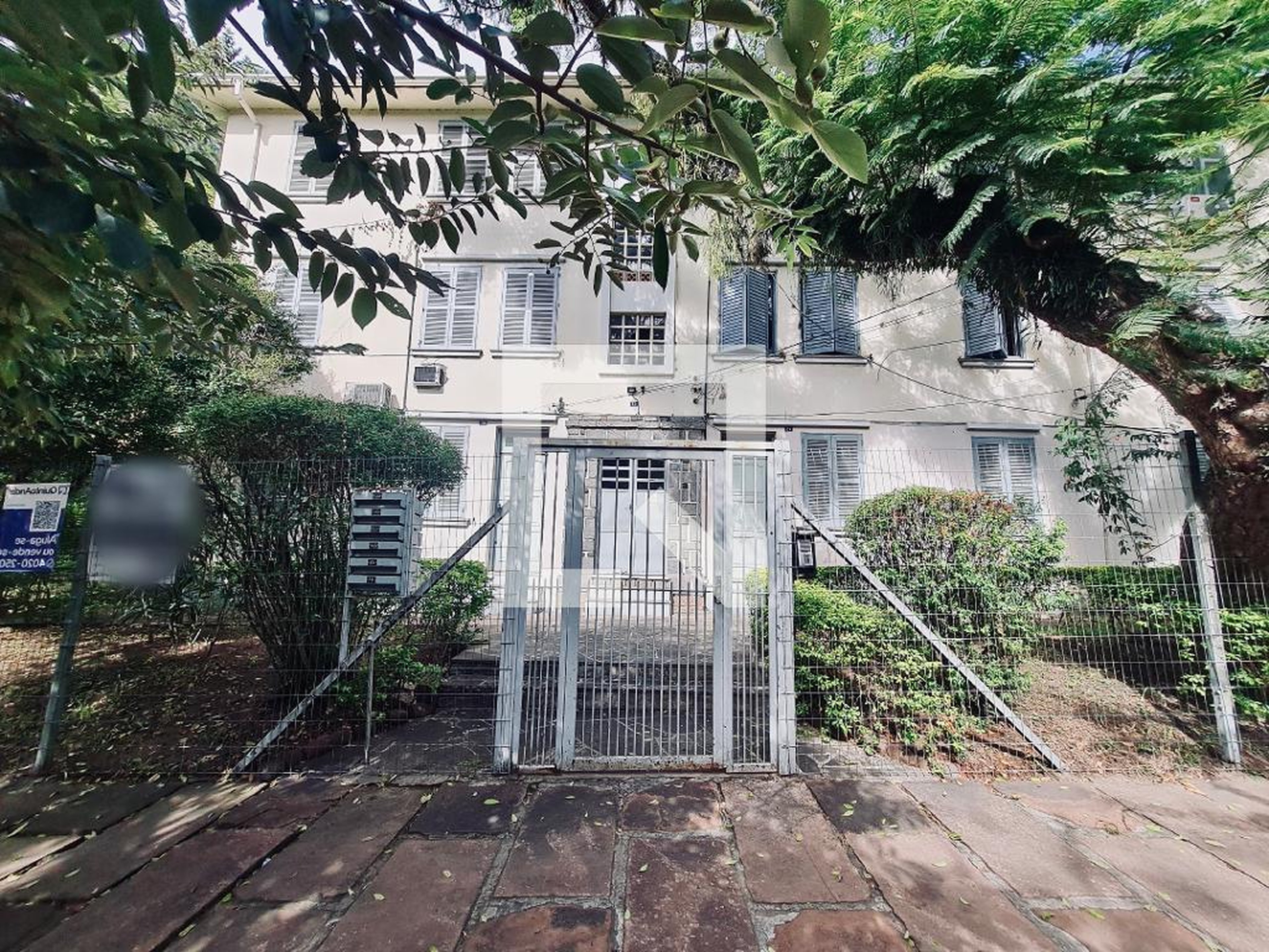 Fachada Condomínio em Avenida dos Industriários, 33