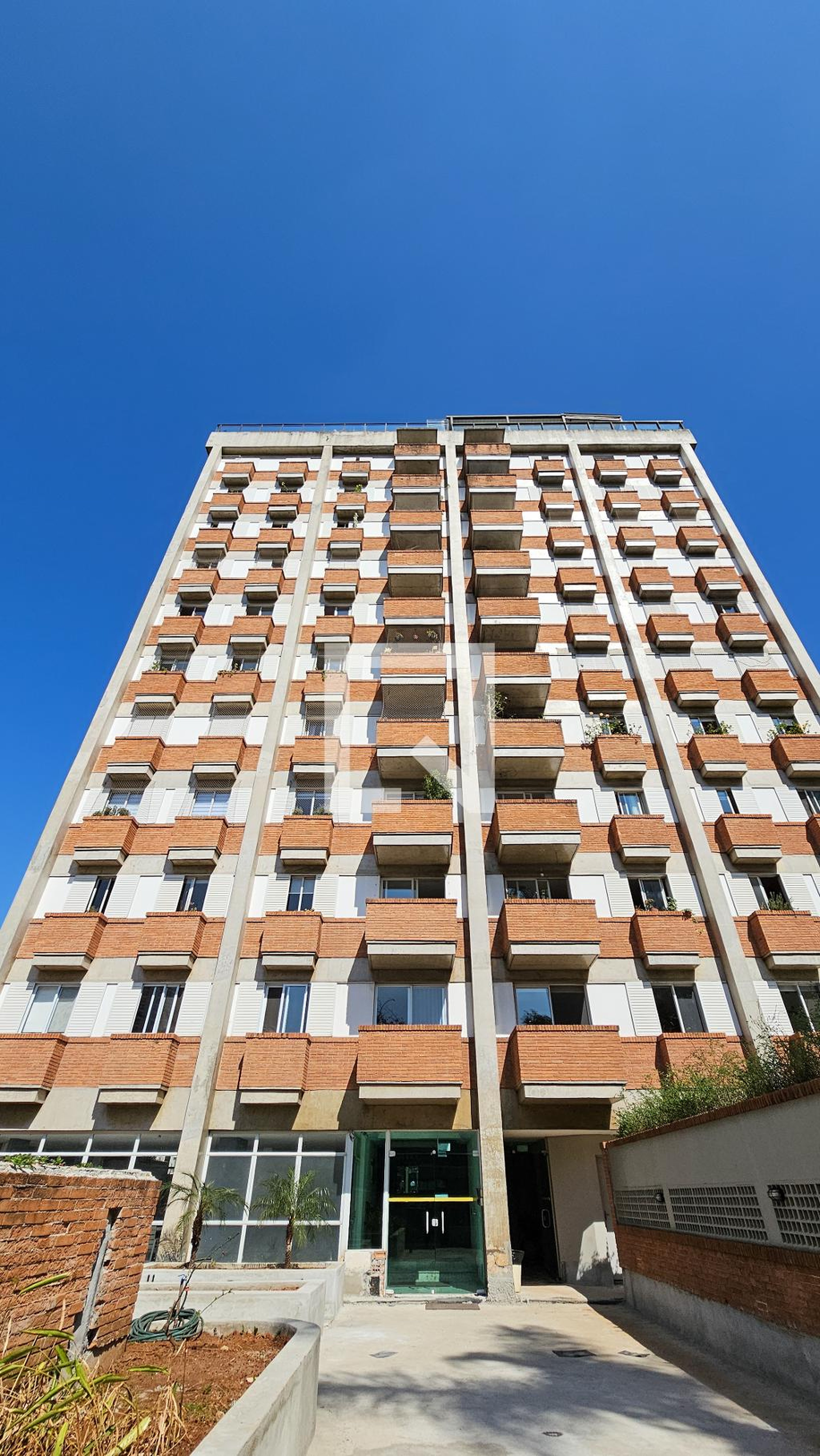Fachada do Prédio Condomínio Le Parc