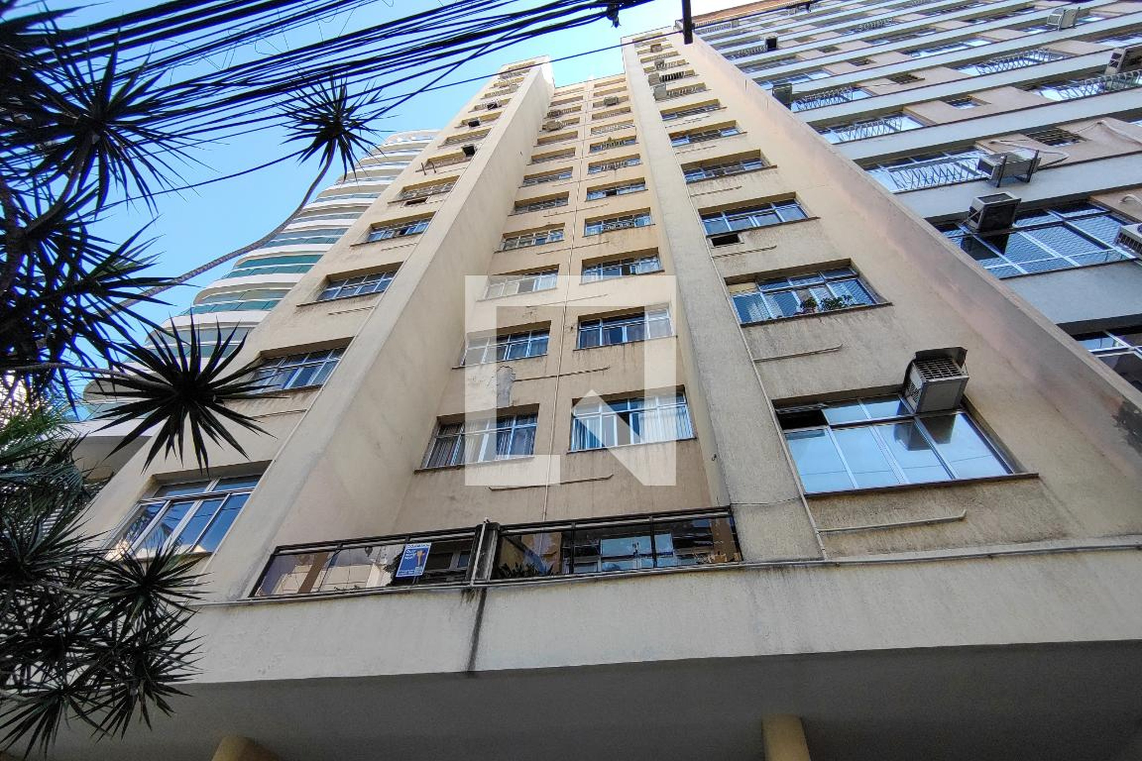 Fachada do Prédio Condomínio Sol e Mar