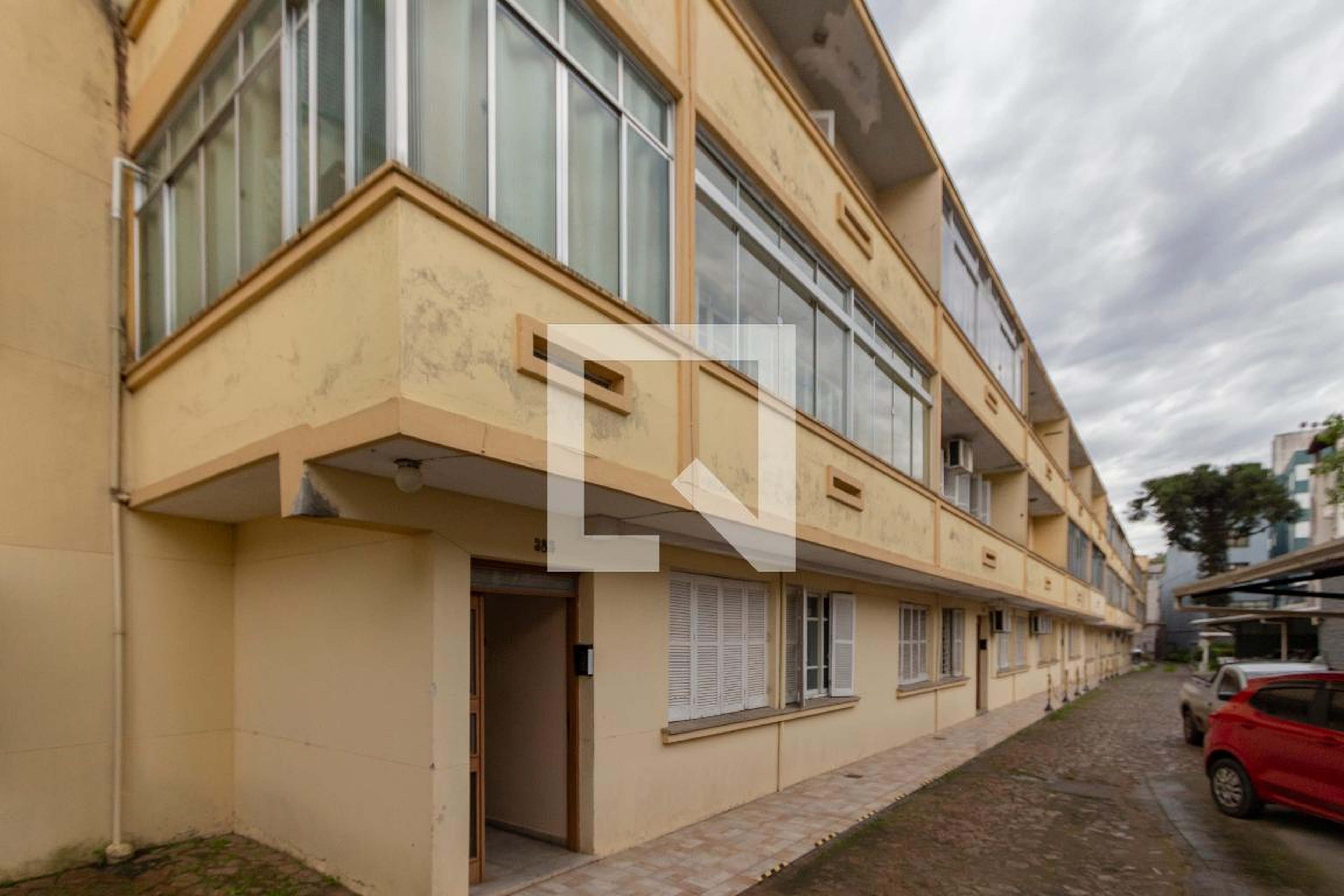 Fachada Condomínio em Avenida Bento Gonçalves, 385