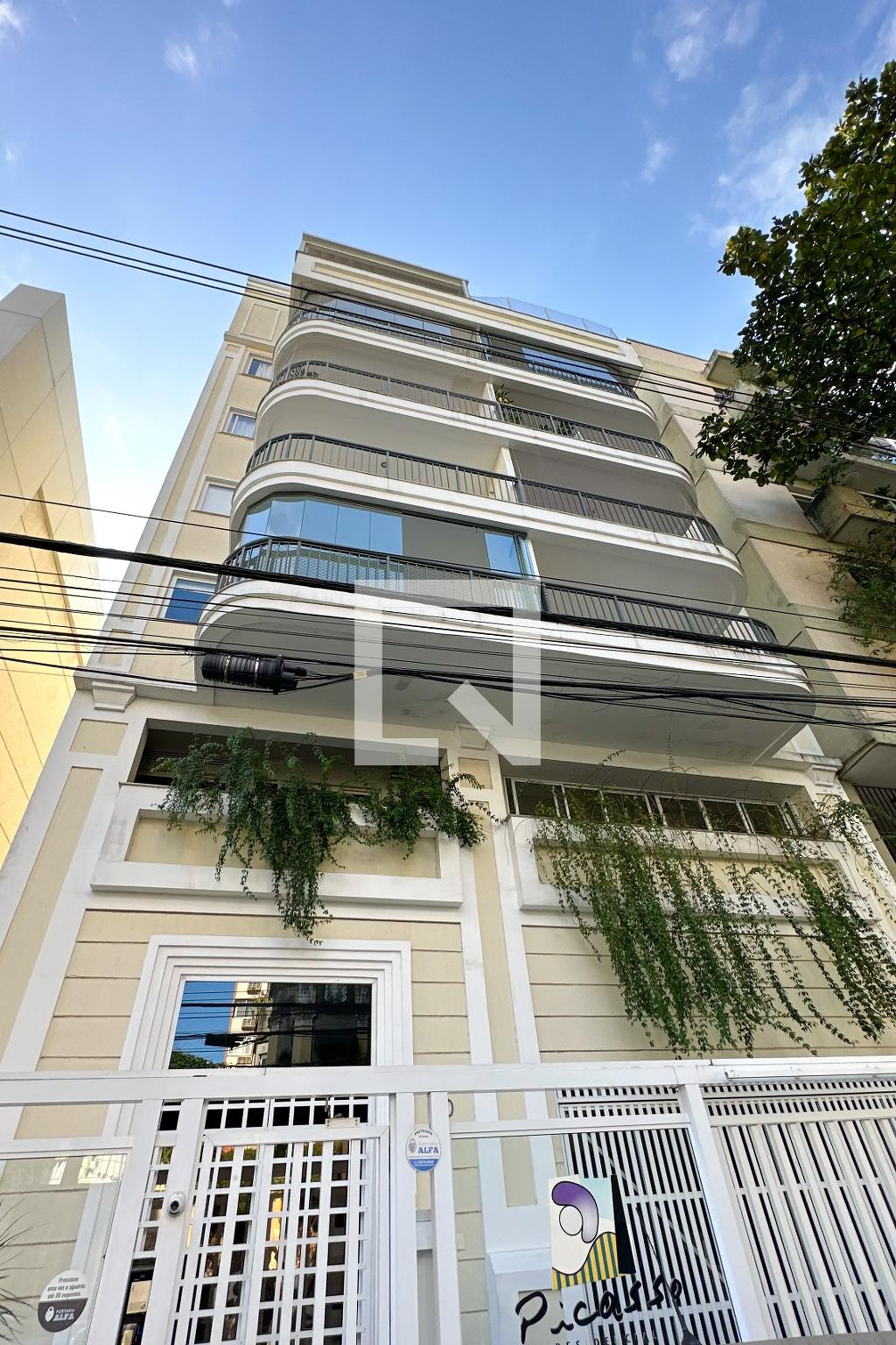 Fachada Condomínio Pablo Picasso