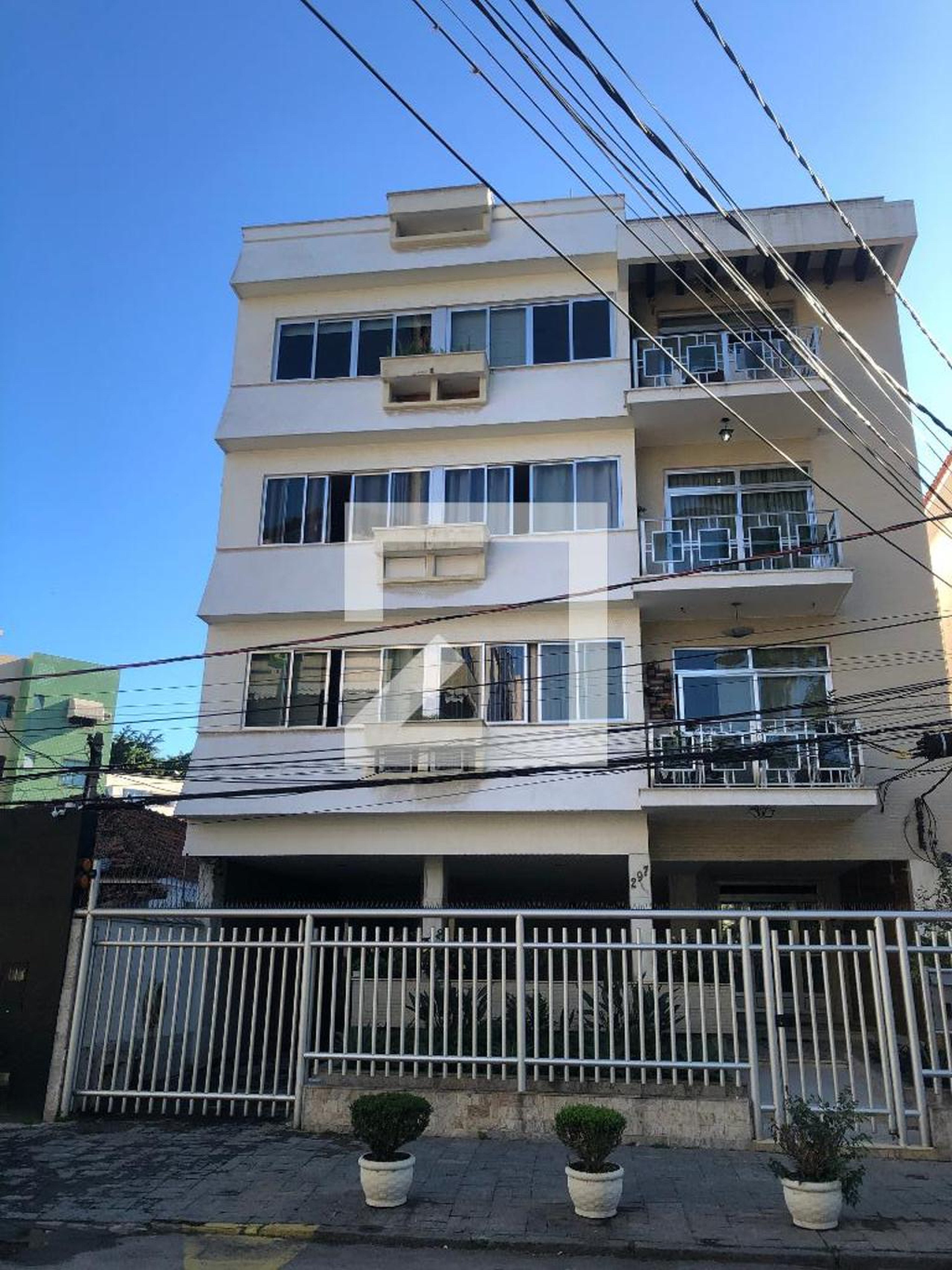 Fachada Condomínio em Rua Uçá, 297