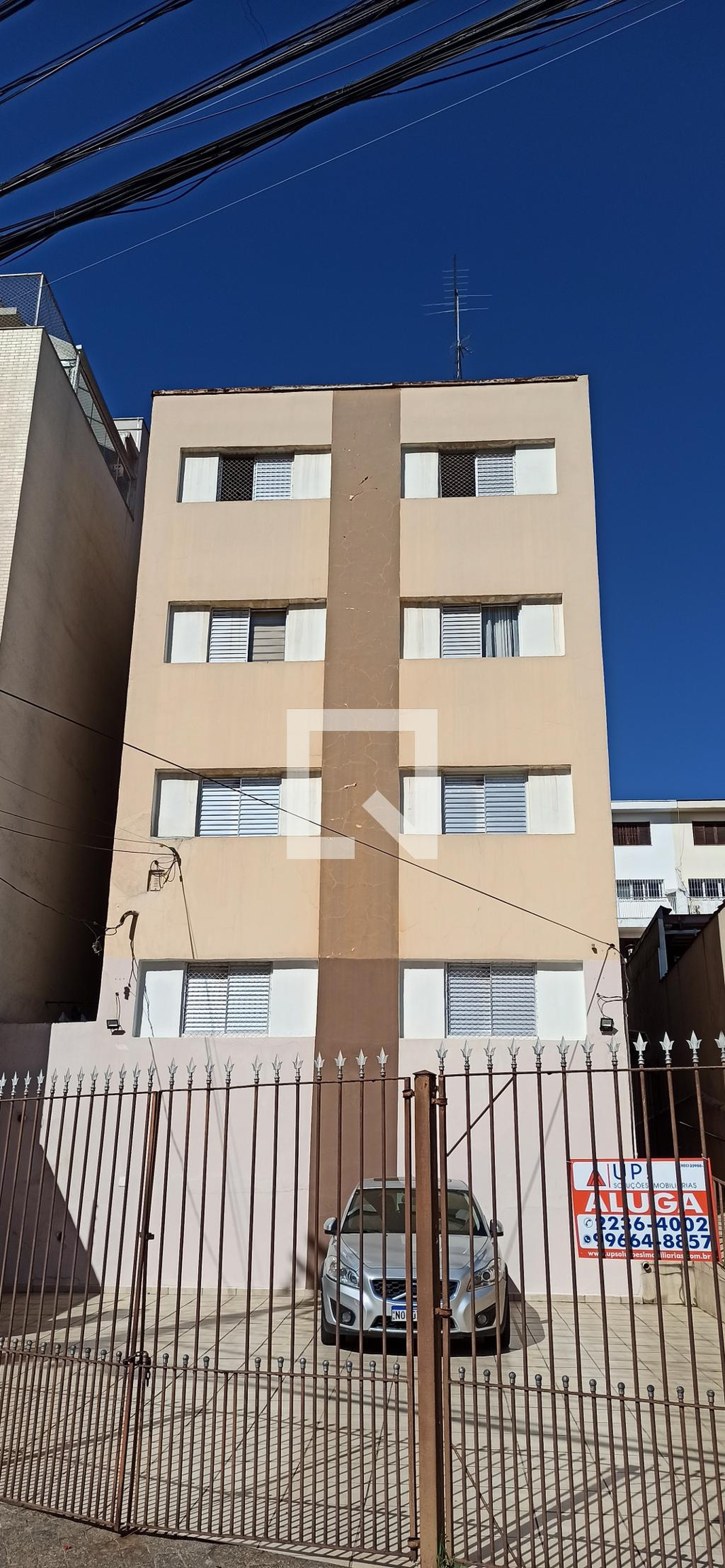 Fachada do Prédio Condomínio em Rua Marechal Fontoura, 321