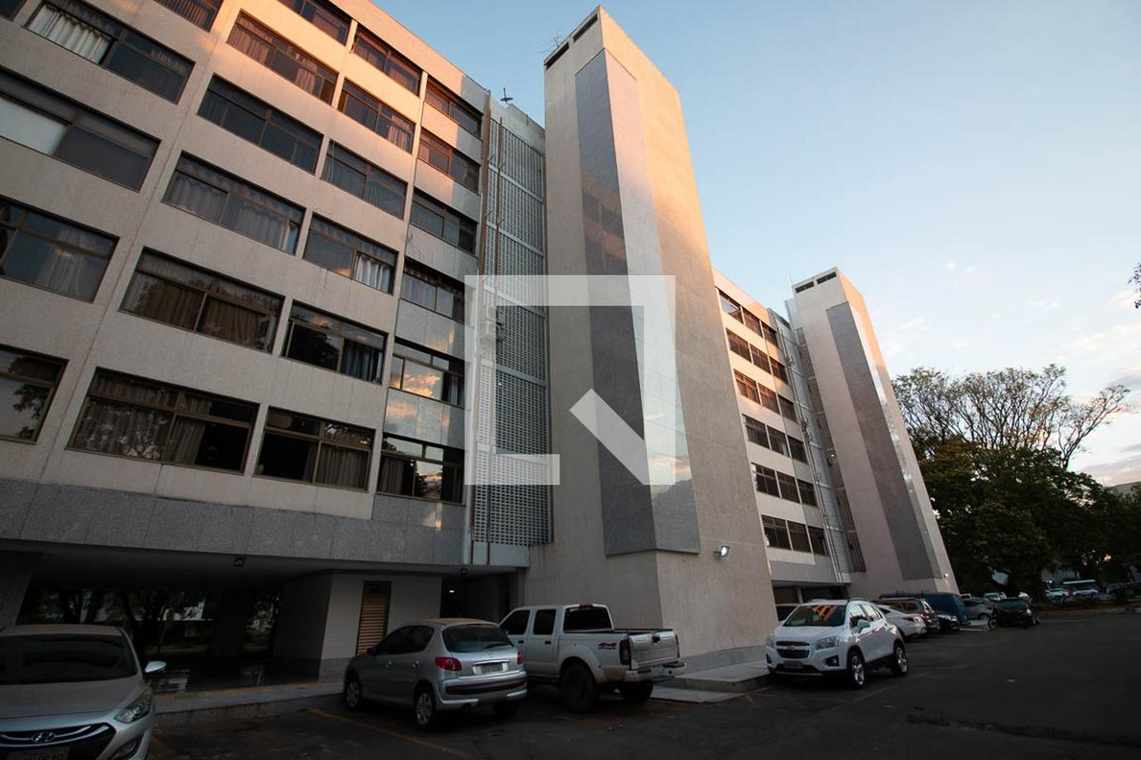 Fachada Condomínio bloco H da 312