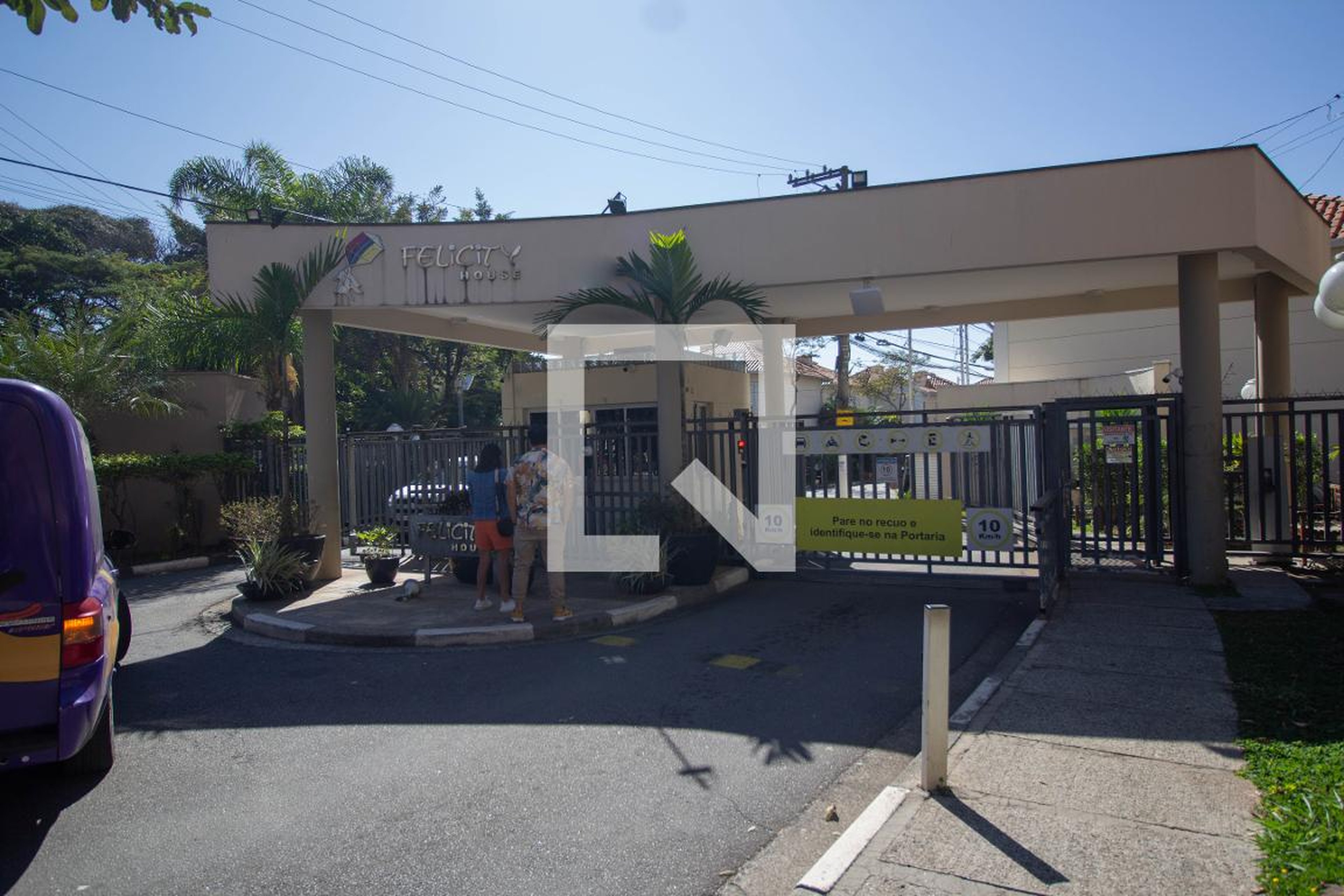 Fachada do Condomínio Condomínio Felicity House