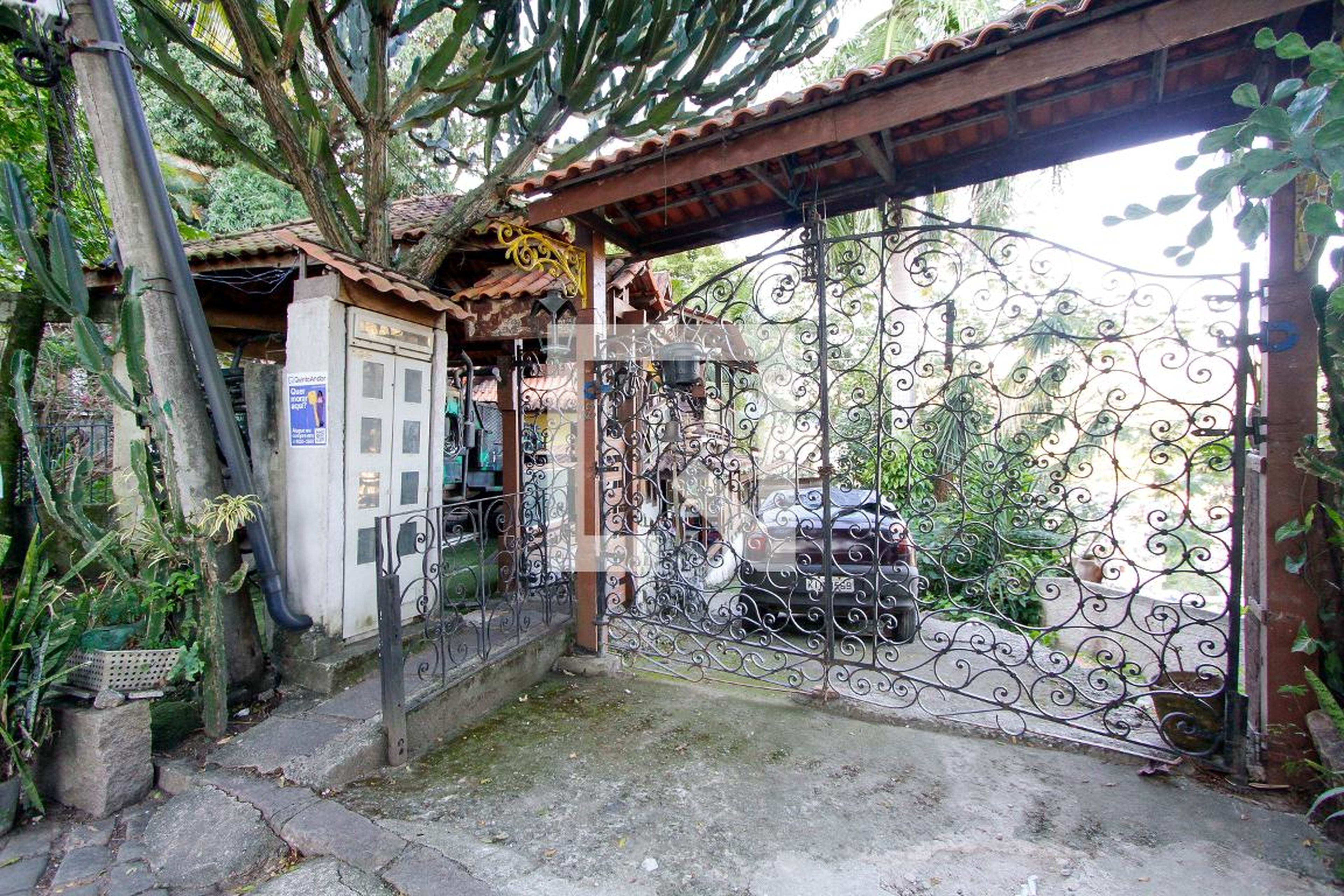 Fachada Condomínio Pedra do Itanhangá