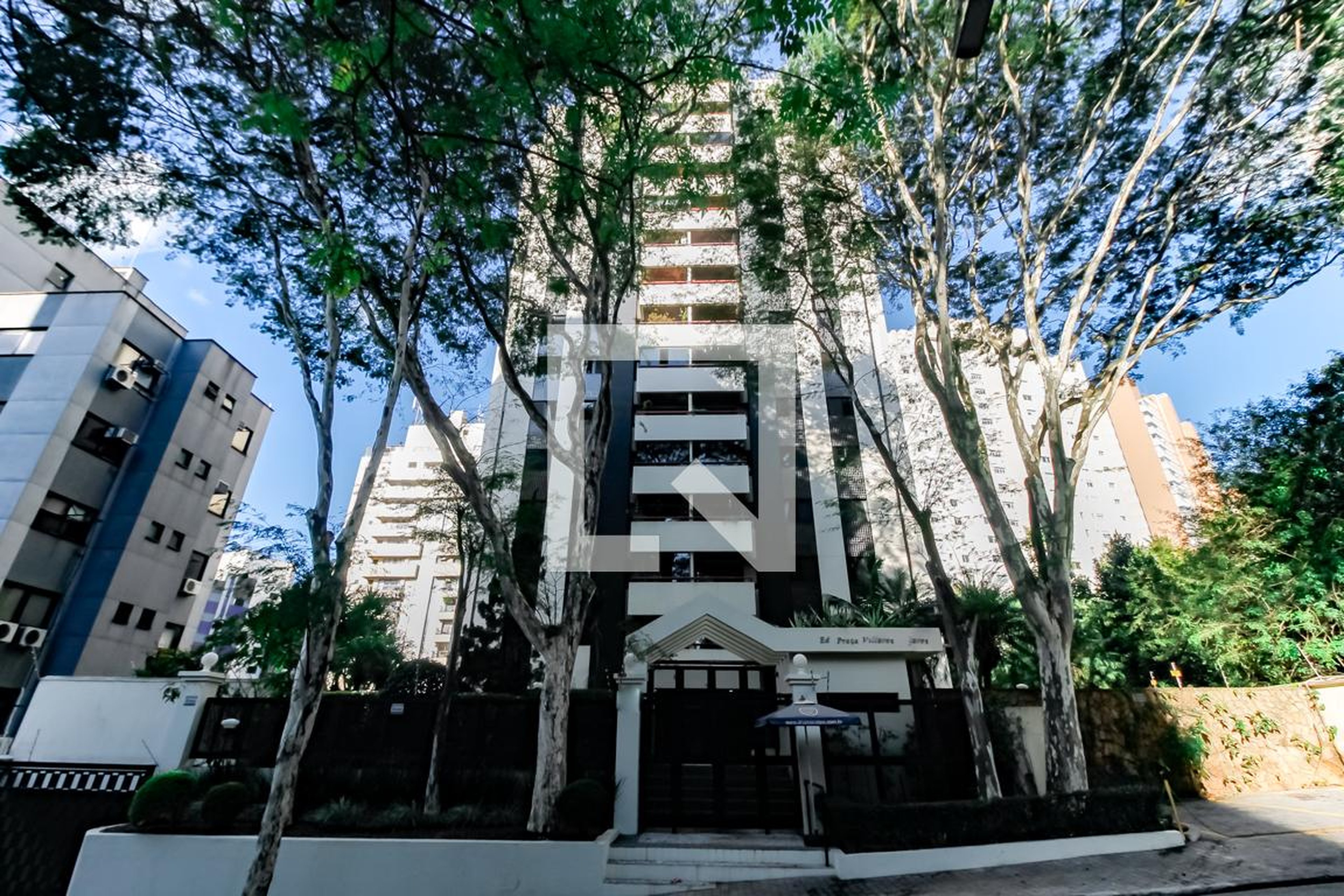 Fachada do Prédio Condomínio Praça Villares