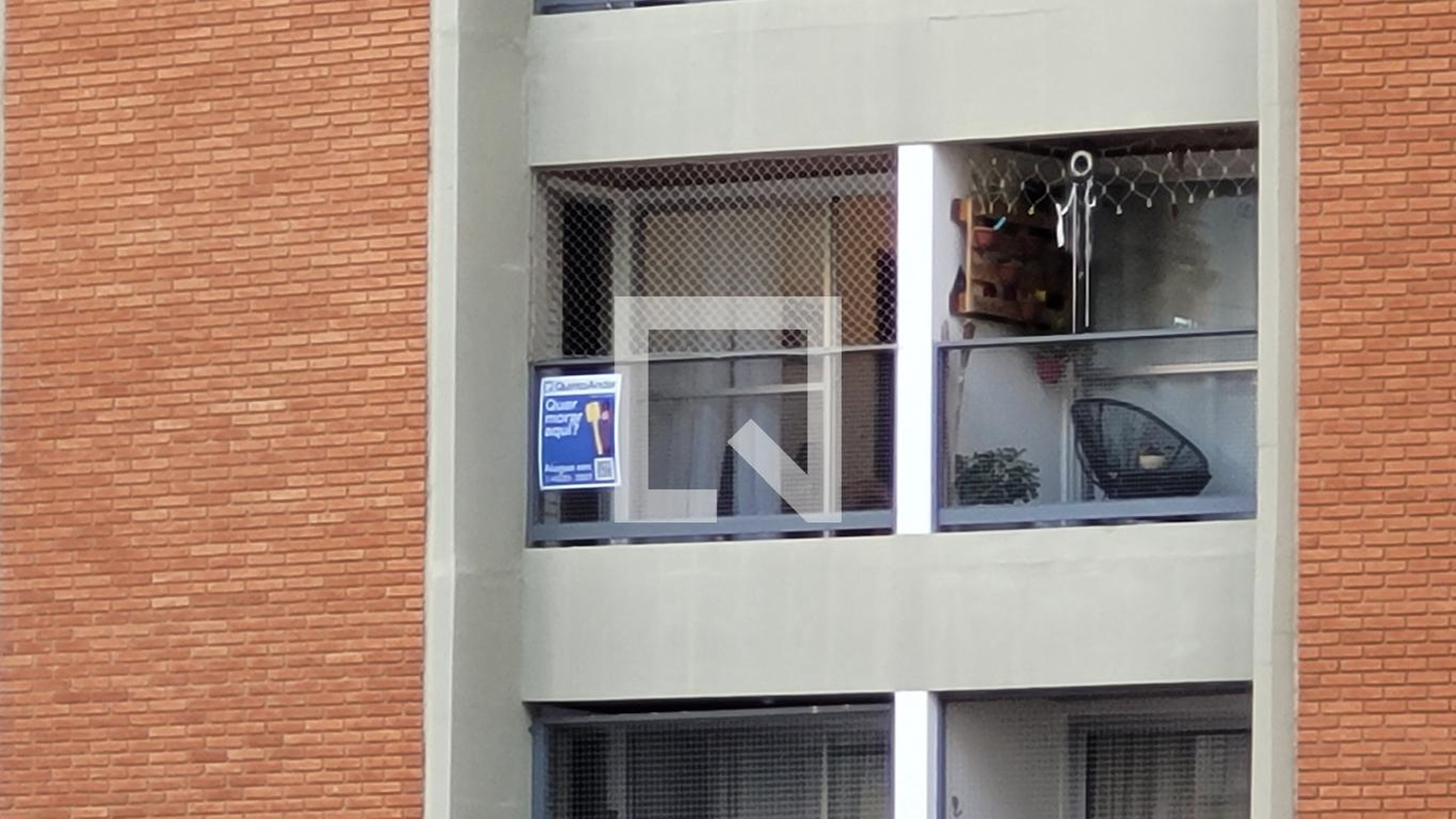 Fachada Condomínio em Rua Doutor Antônio Álvares Lôbo, 404