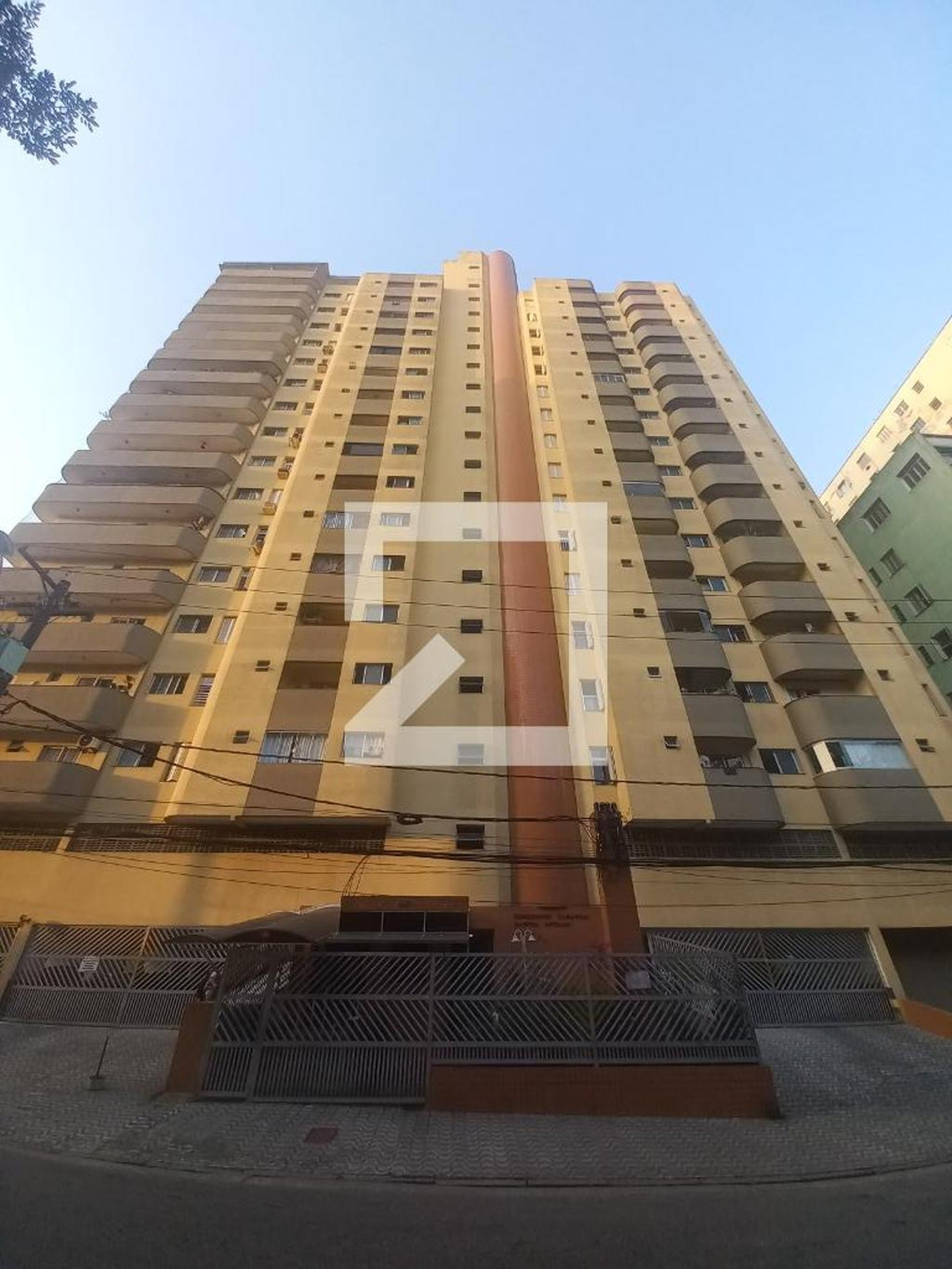 Fachada do Prédio Condomínio Casarão