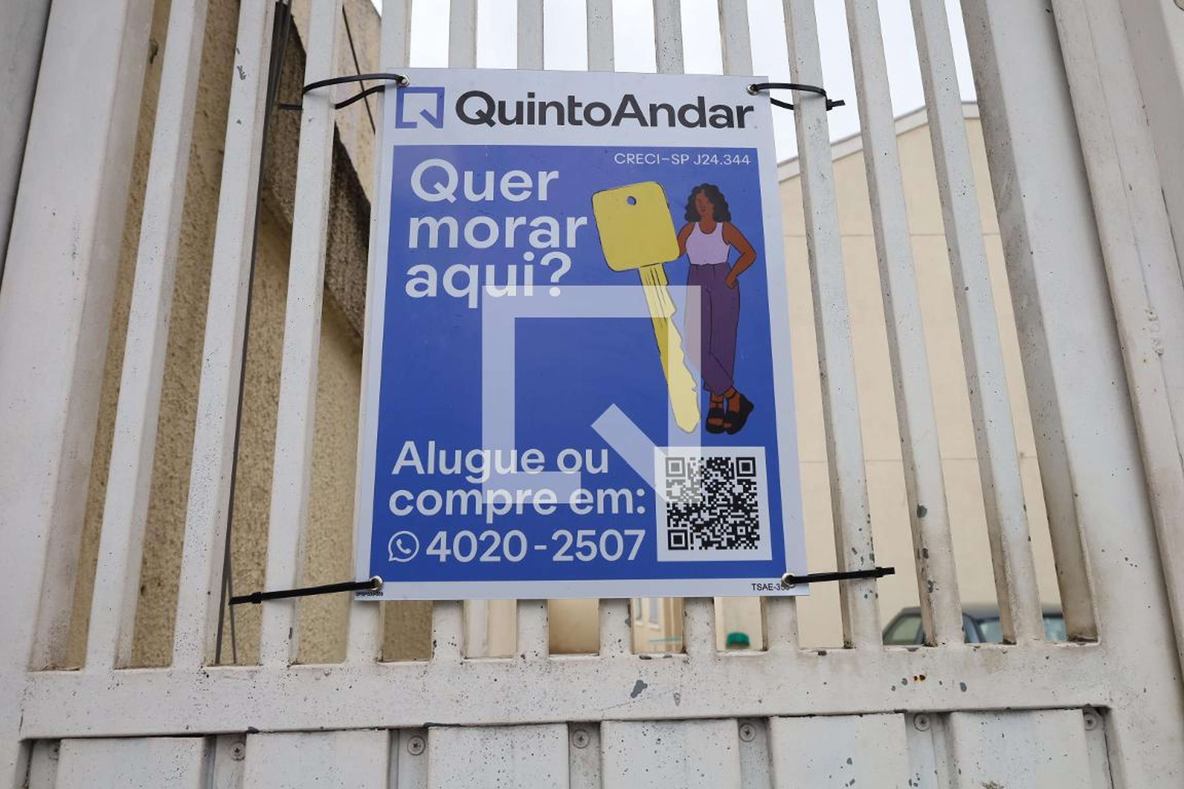 Fachada Condomínio em Rua Taparuba, 71
