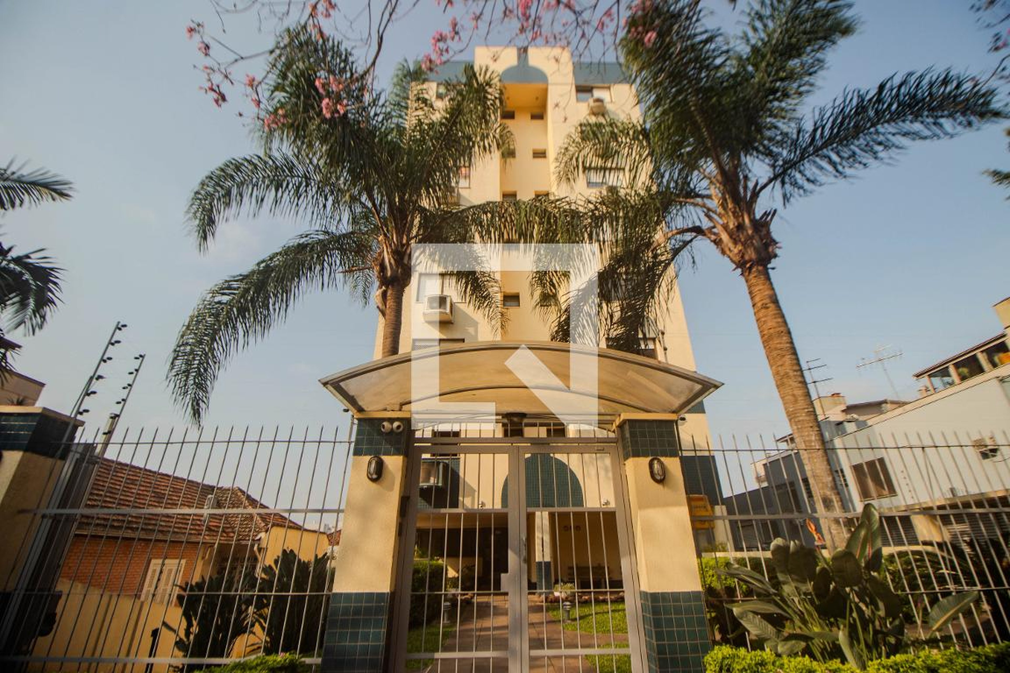 Fachada Condomínio Collinas Garden