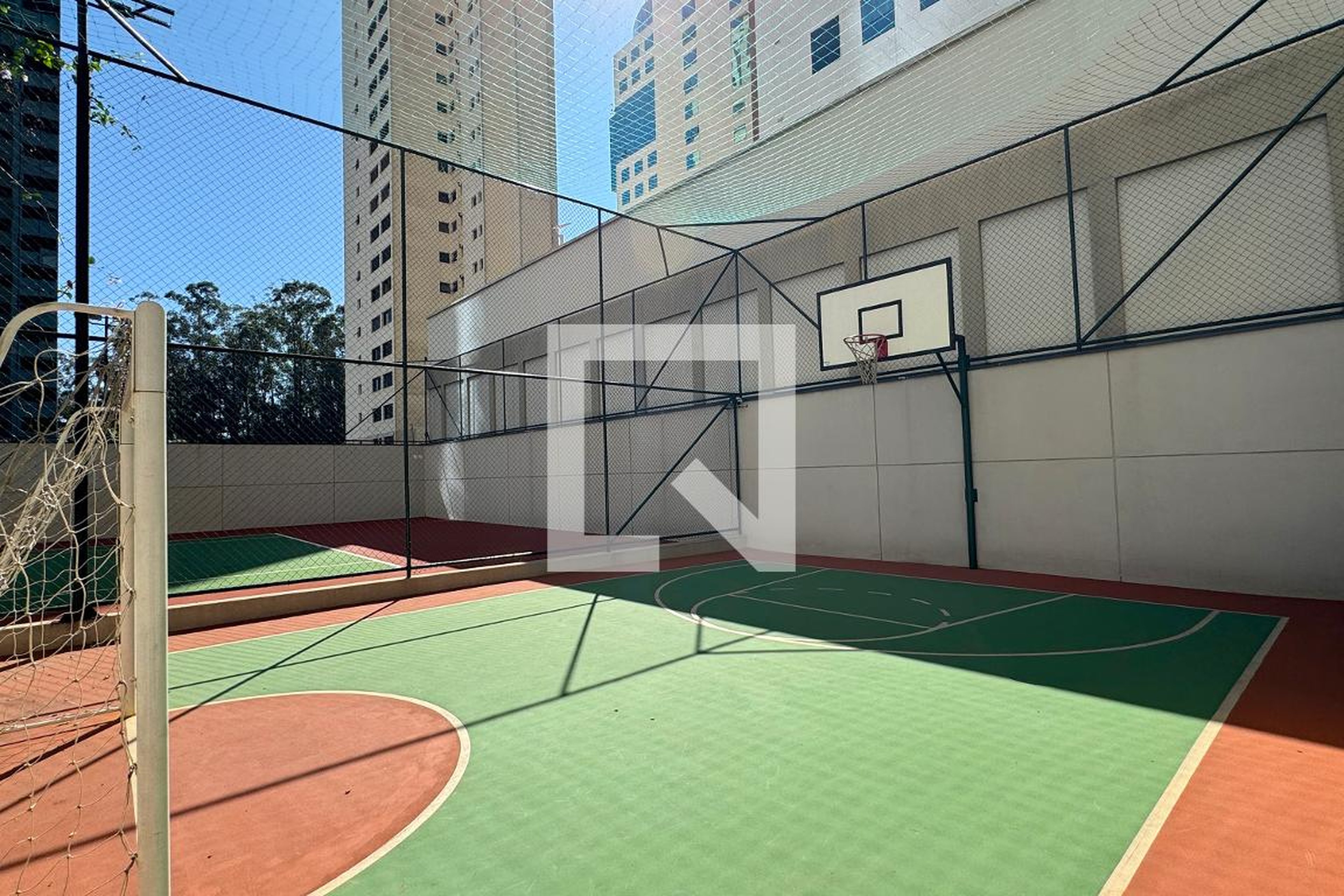 Quadra - Canvas High Houses