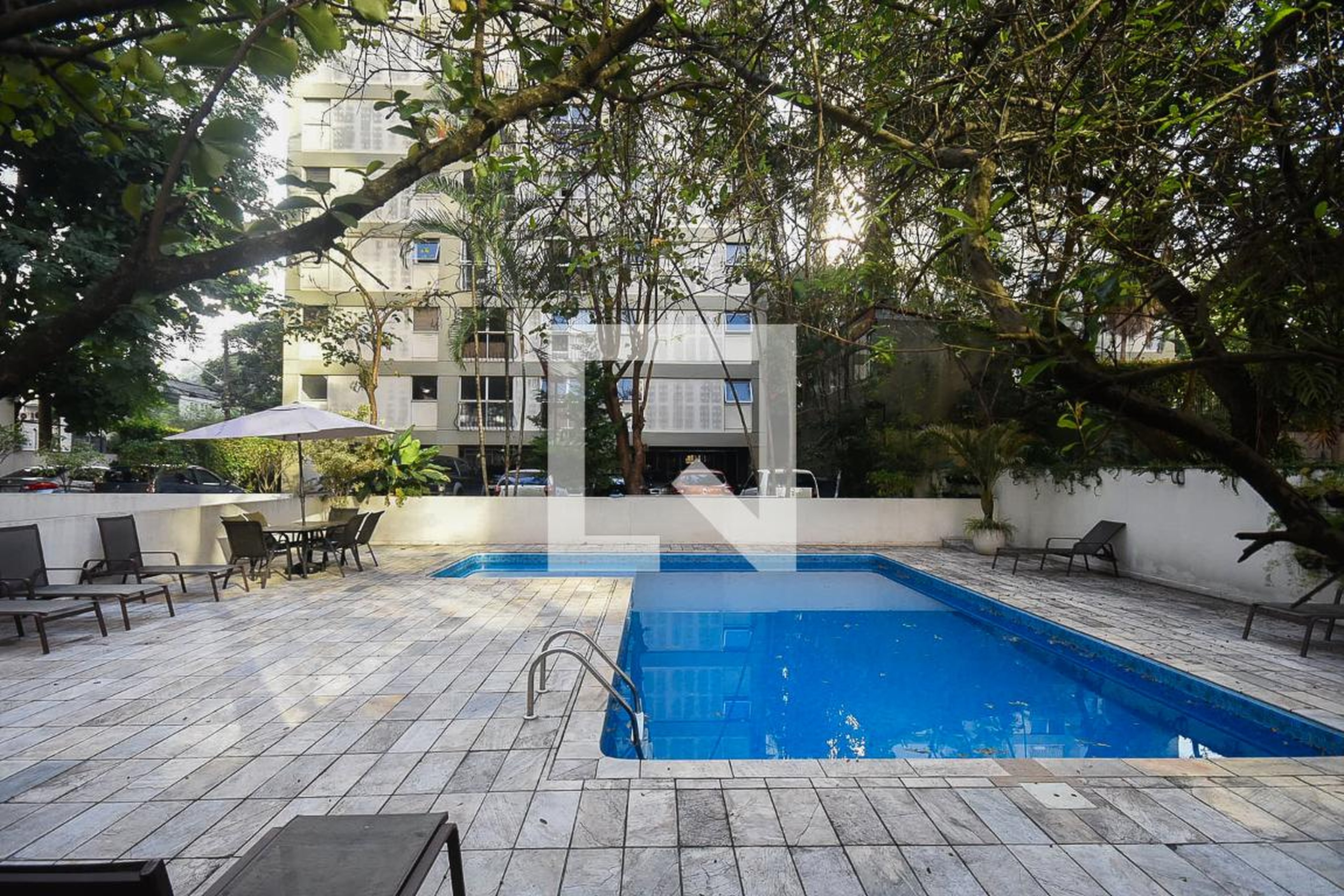 Piscina - iminio Edifício Tour D Orleans