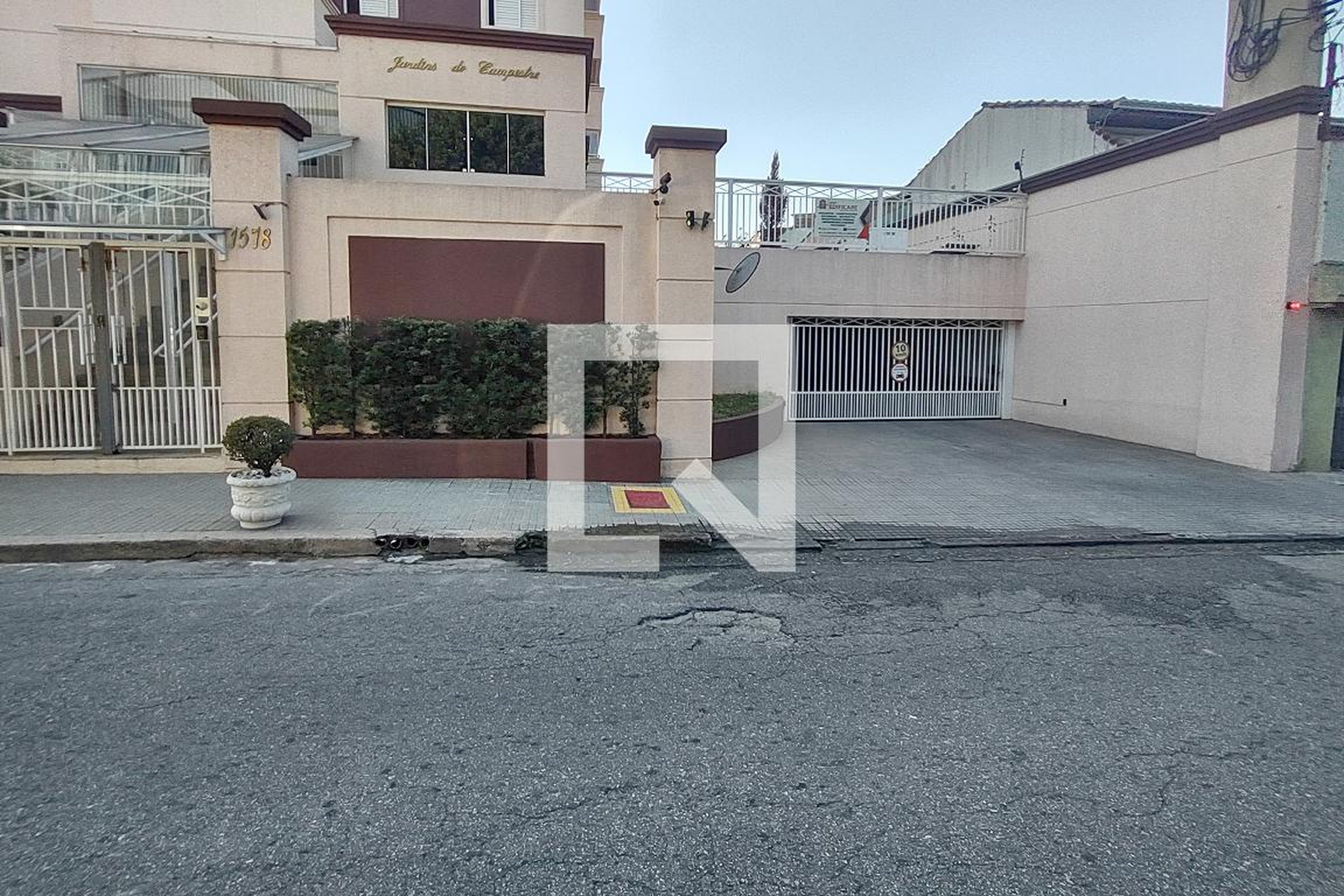 Fachada do Prédio Condomínio Jardins do Campestre