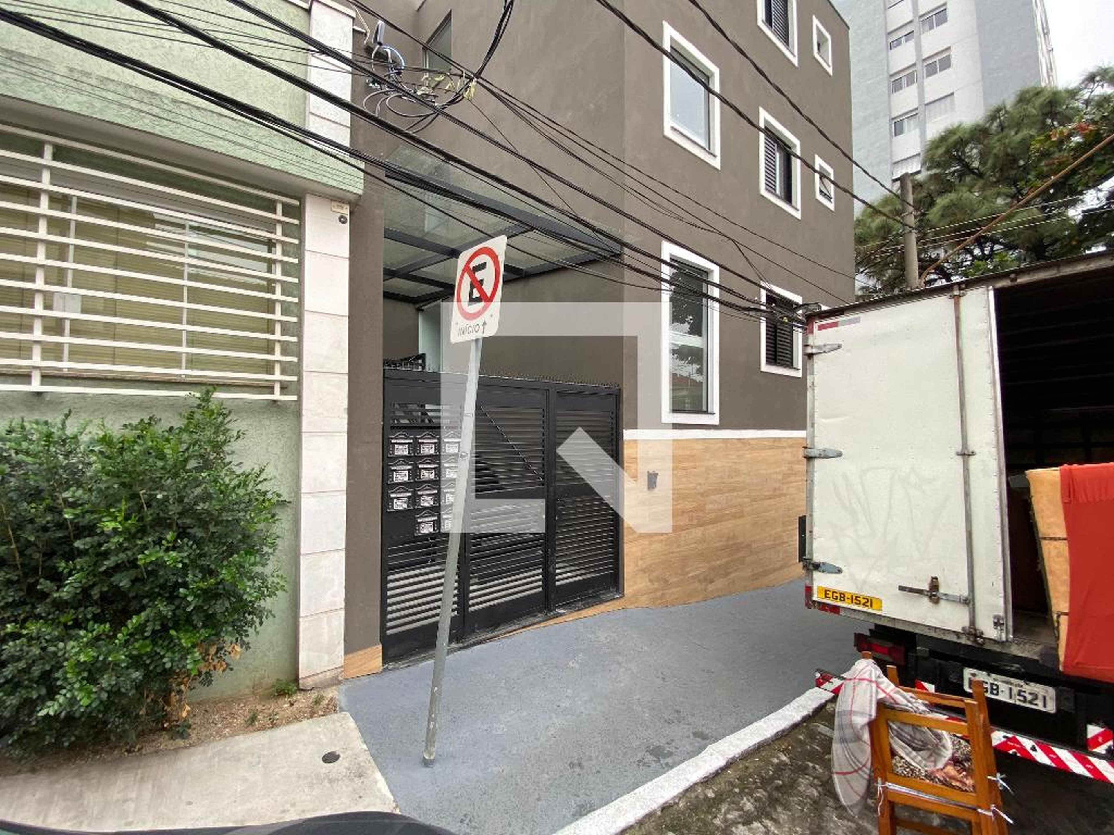 Fachada do Prédio Condomínio em Rua Andradina, 19