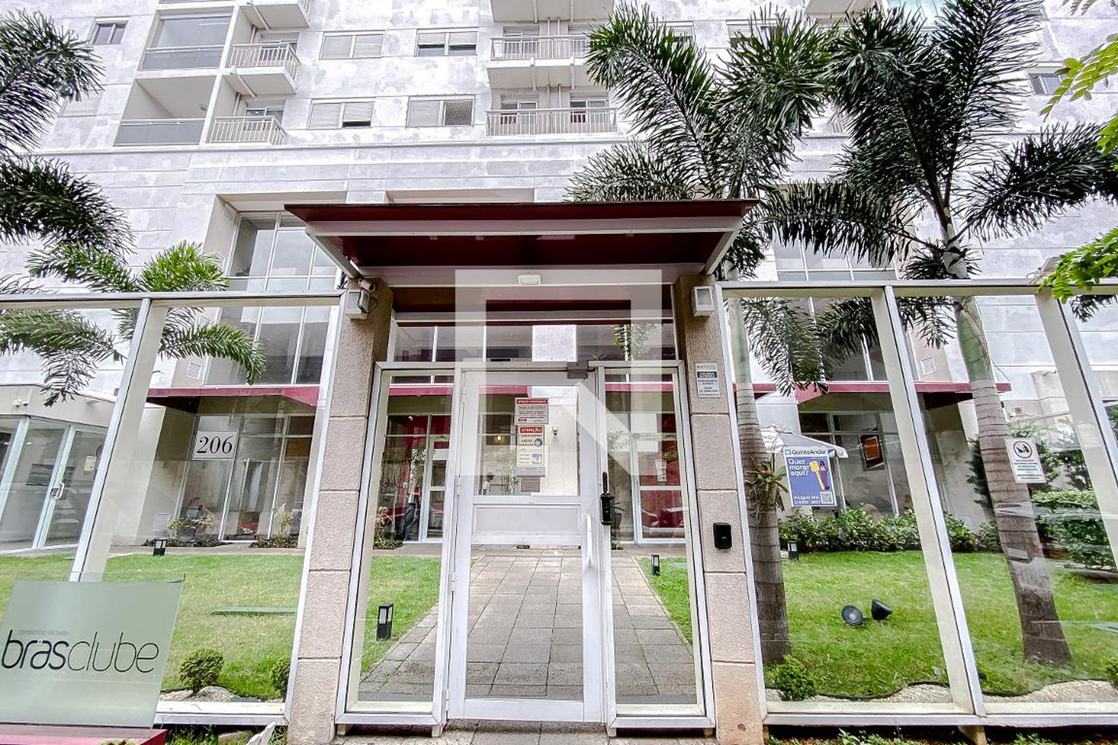 Fachada Condomínio Bras Clube