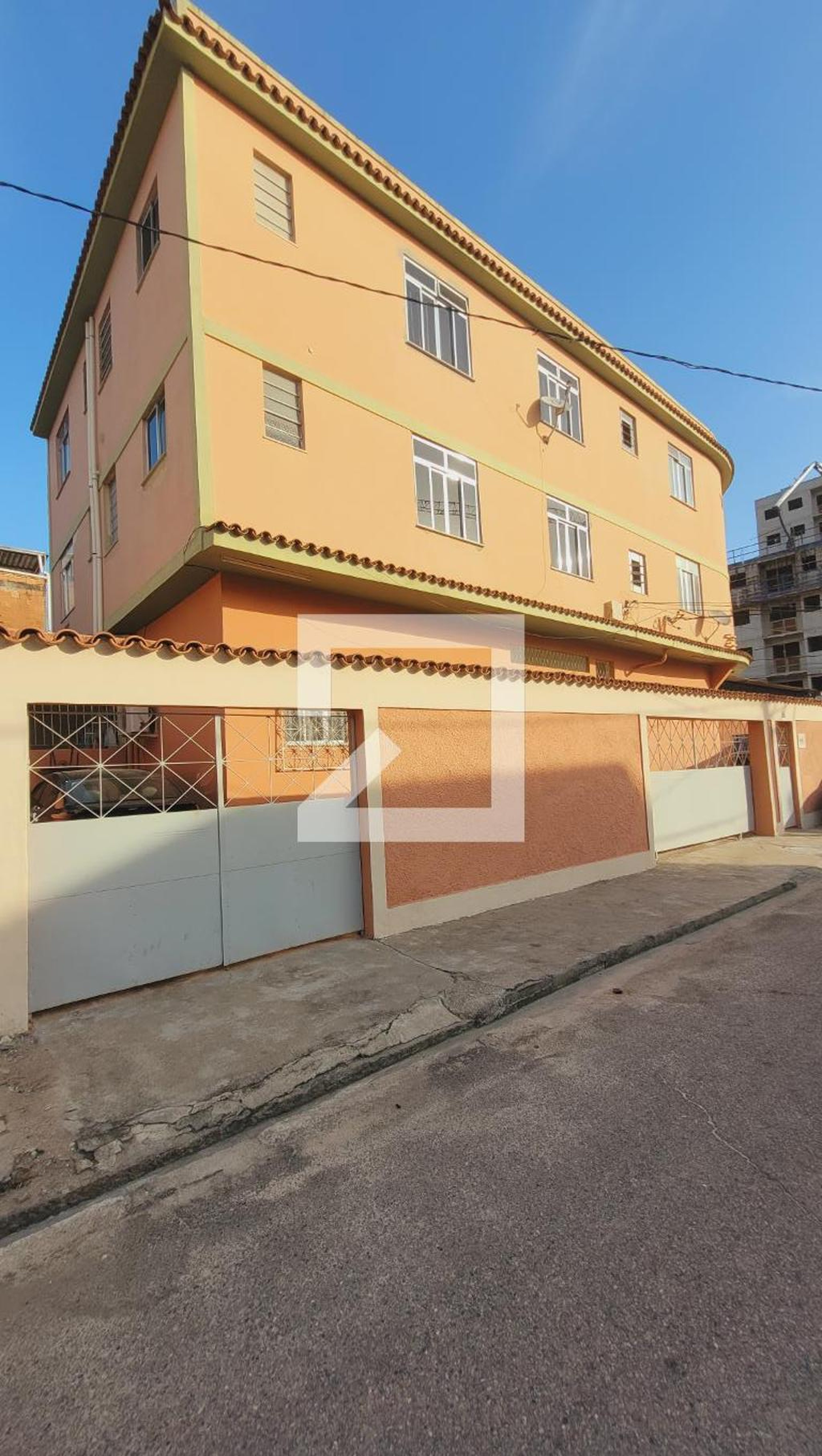 Fachada do Prédio Condomínio em Rua Professor Sá Nunes, 285