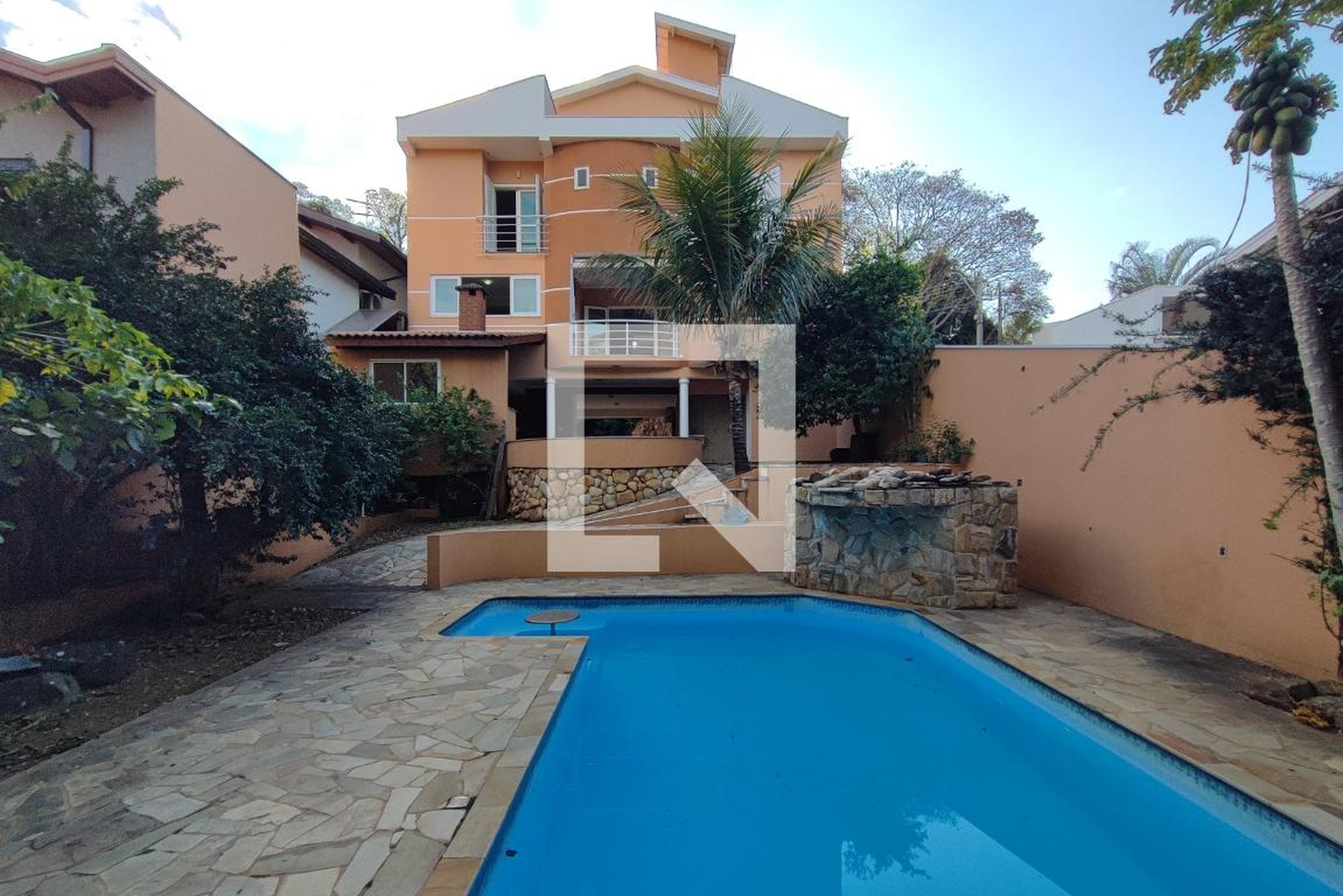 Piscina Condomínio em Alameda das Tangerinas, 618