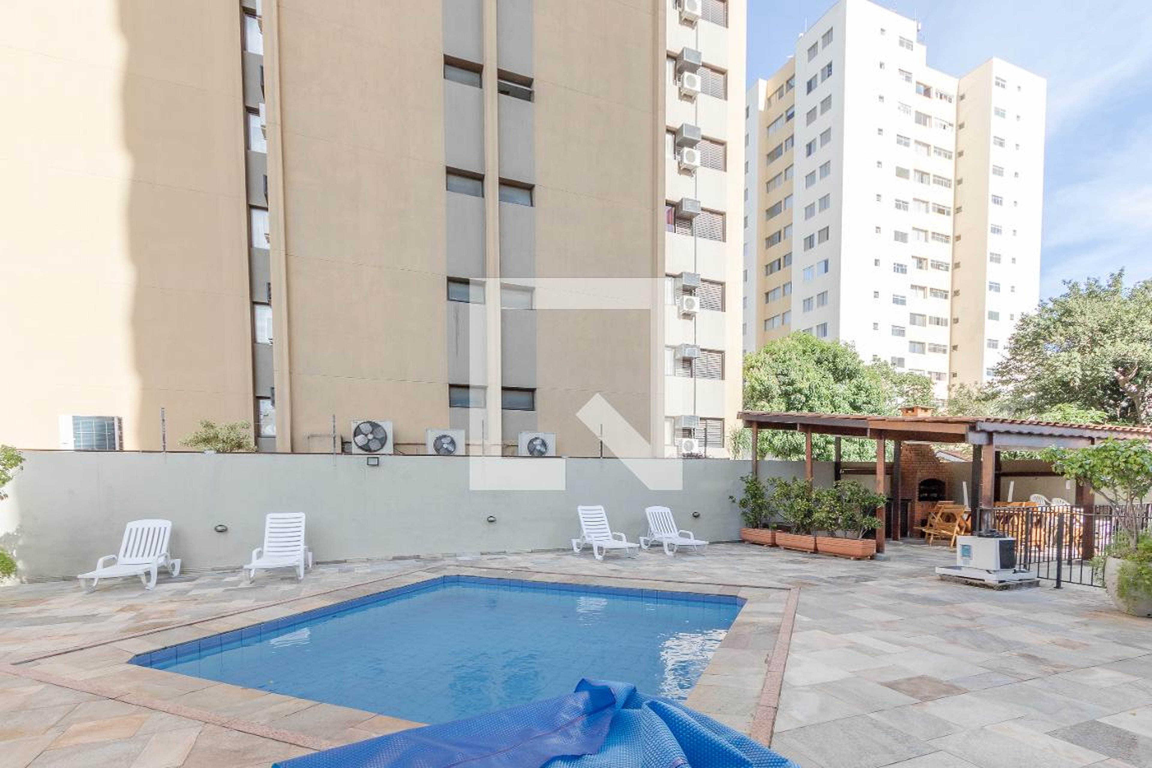 Piscina - Ville des Fleurs