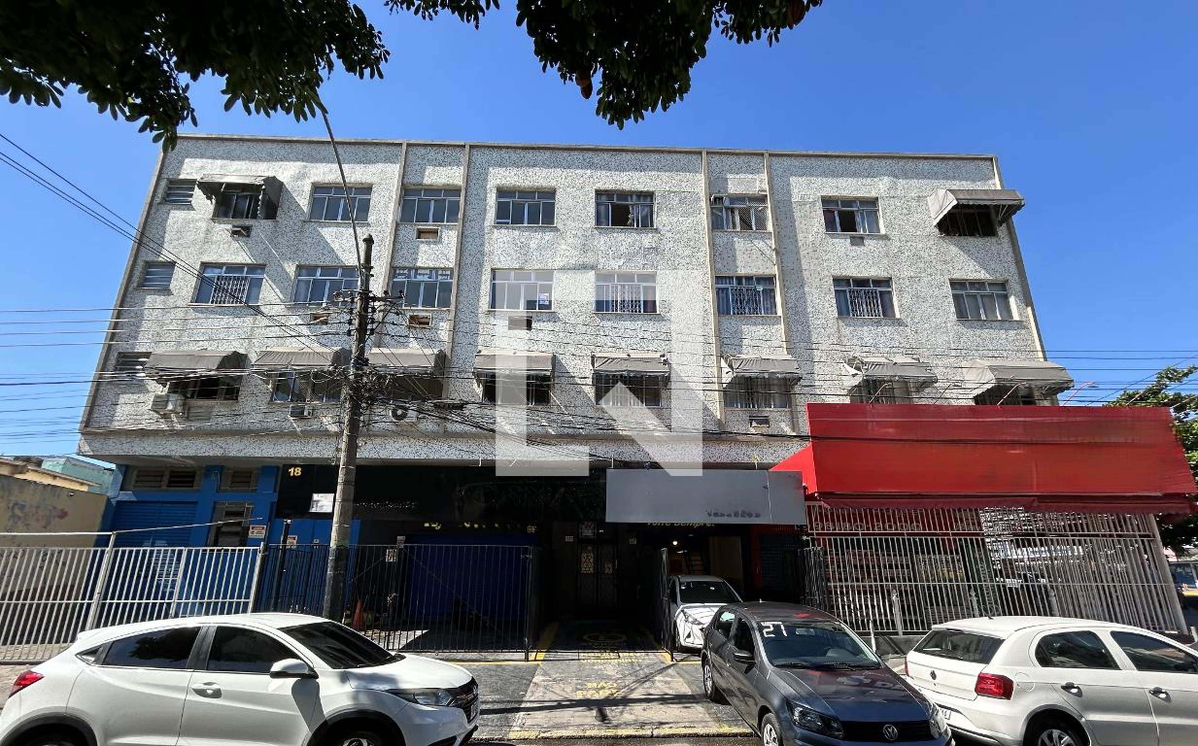 Fachada Condomínio em Praça dos Lavradores, 18