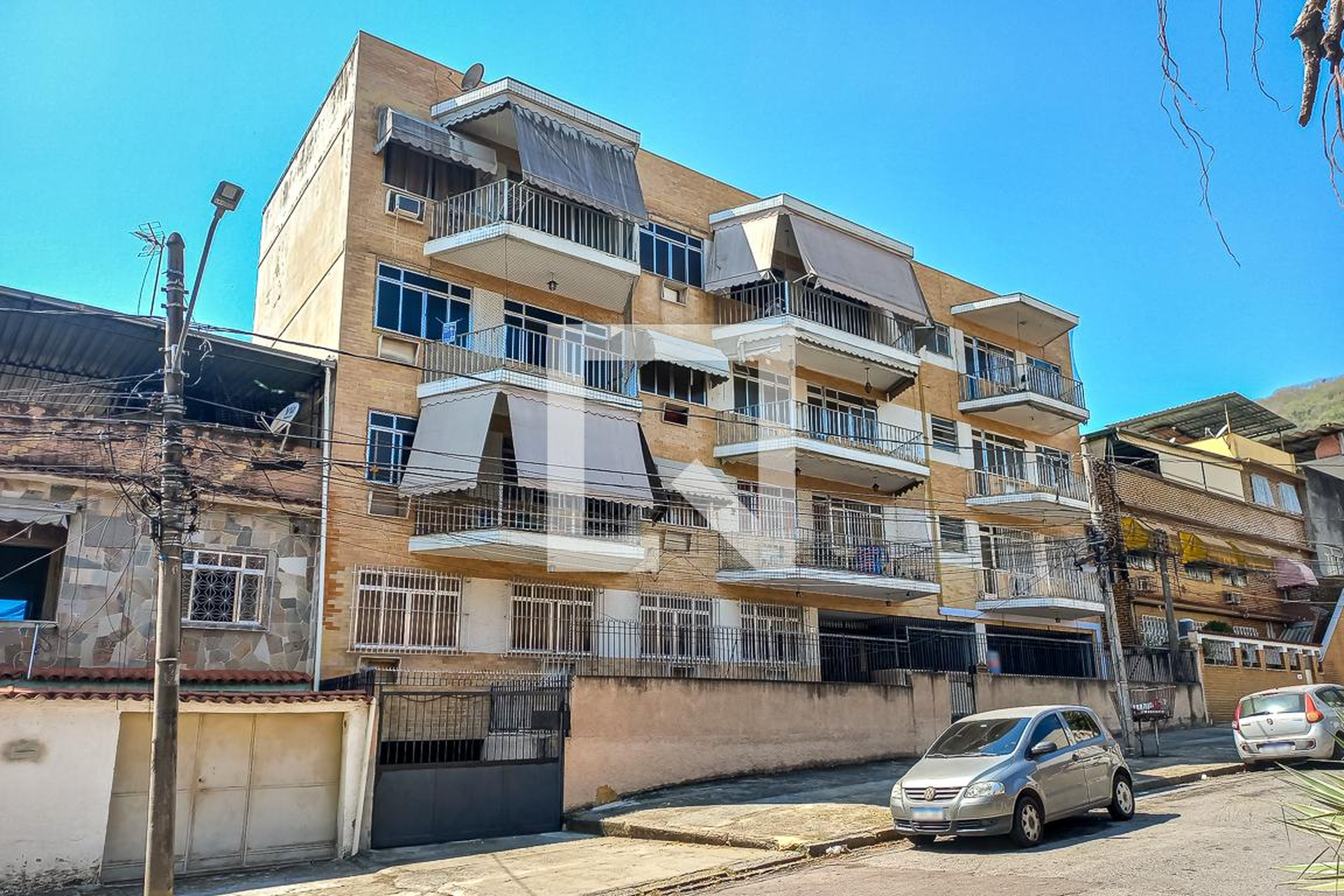 Fachada do Prédio Condomínio em Rua Vicente do Salvador, 87