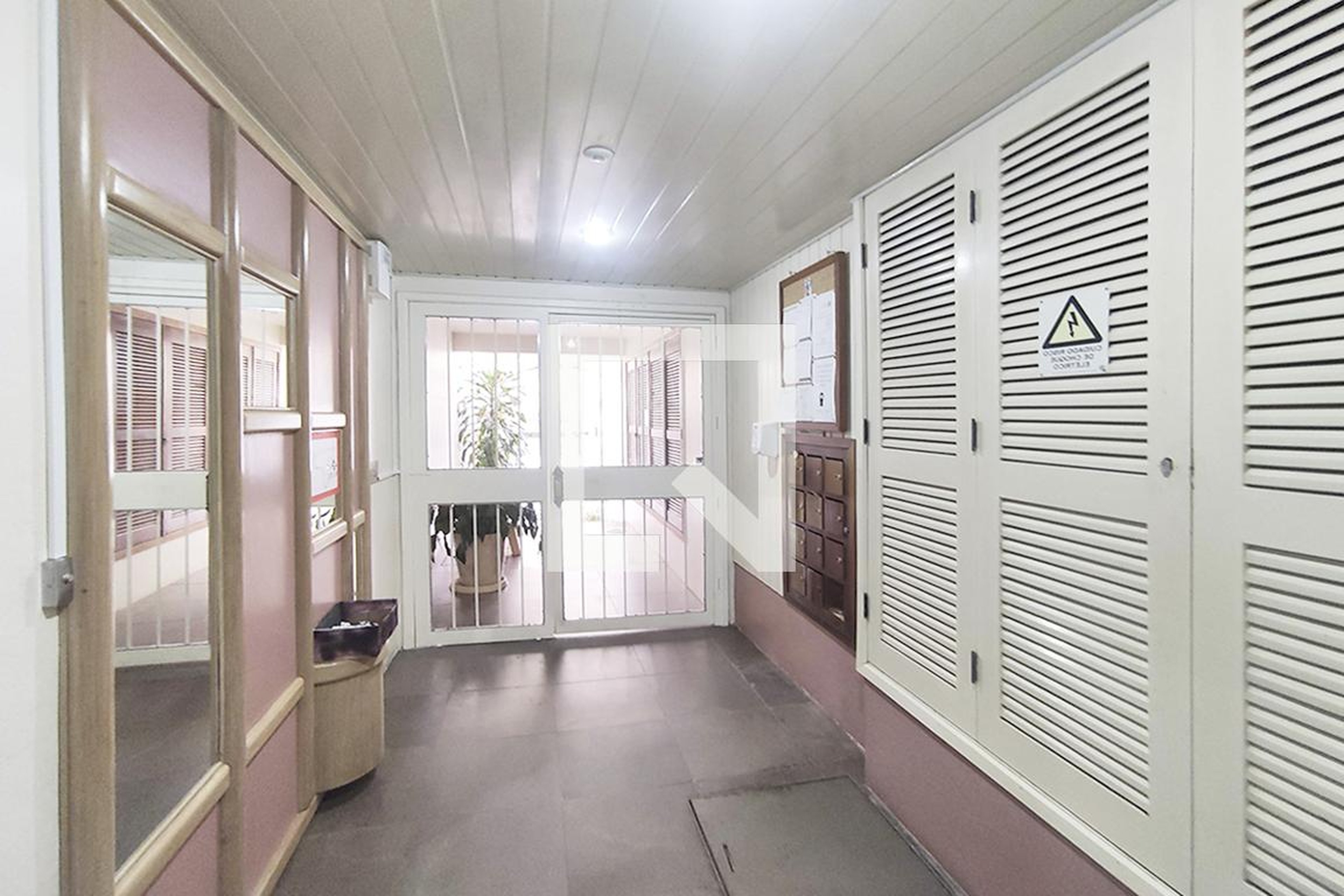 Hall de entrada - Edifício Verona