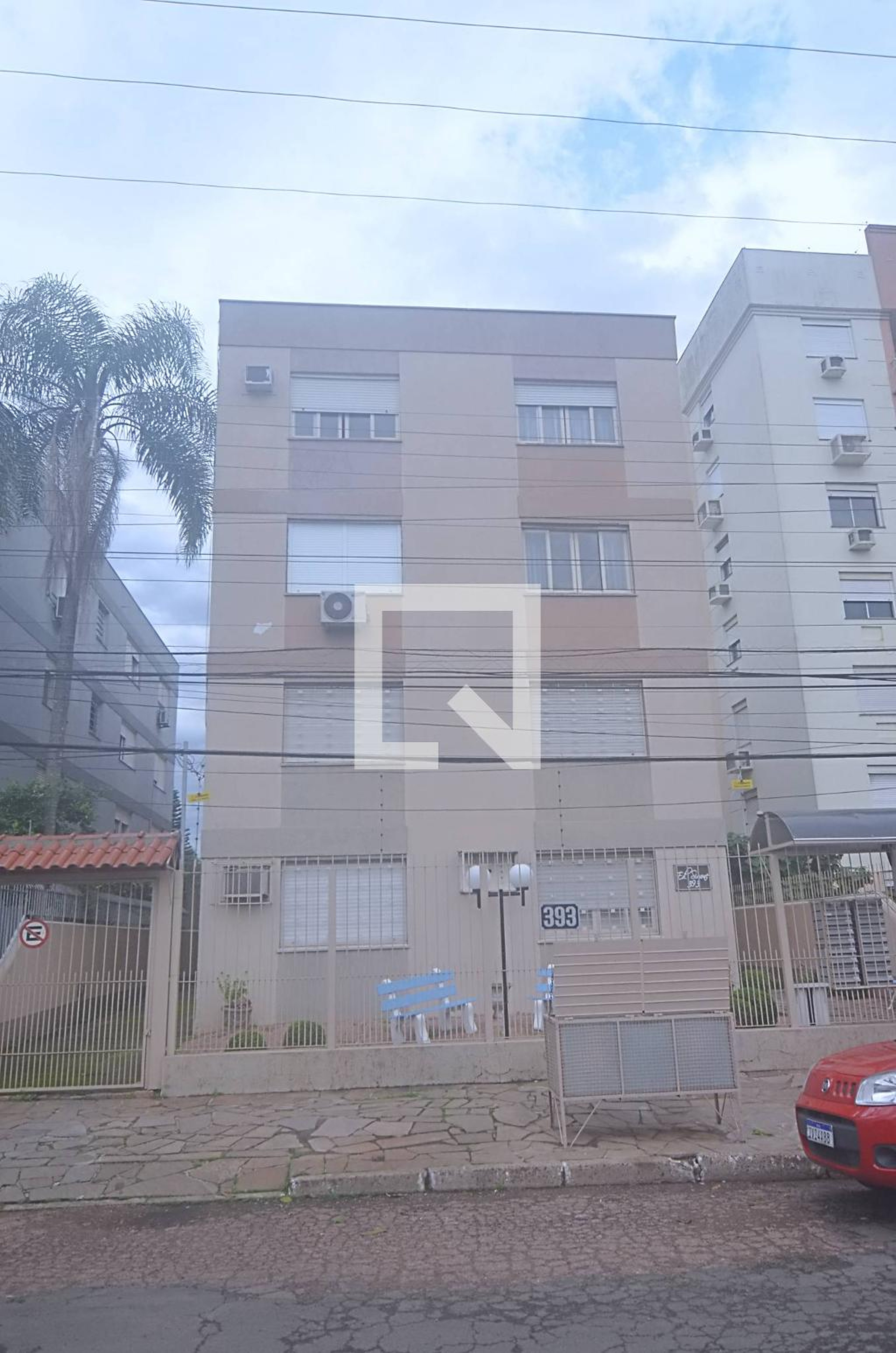 Fachada Condomínio em Rua Felipe de Noronha, 393