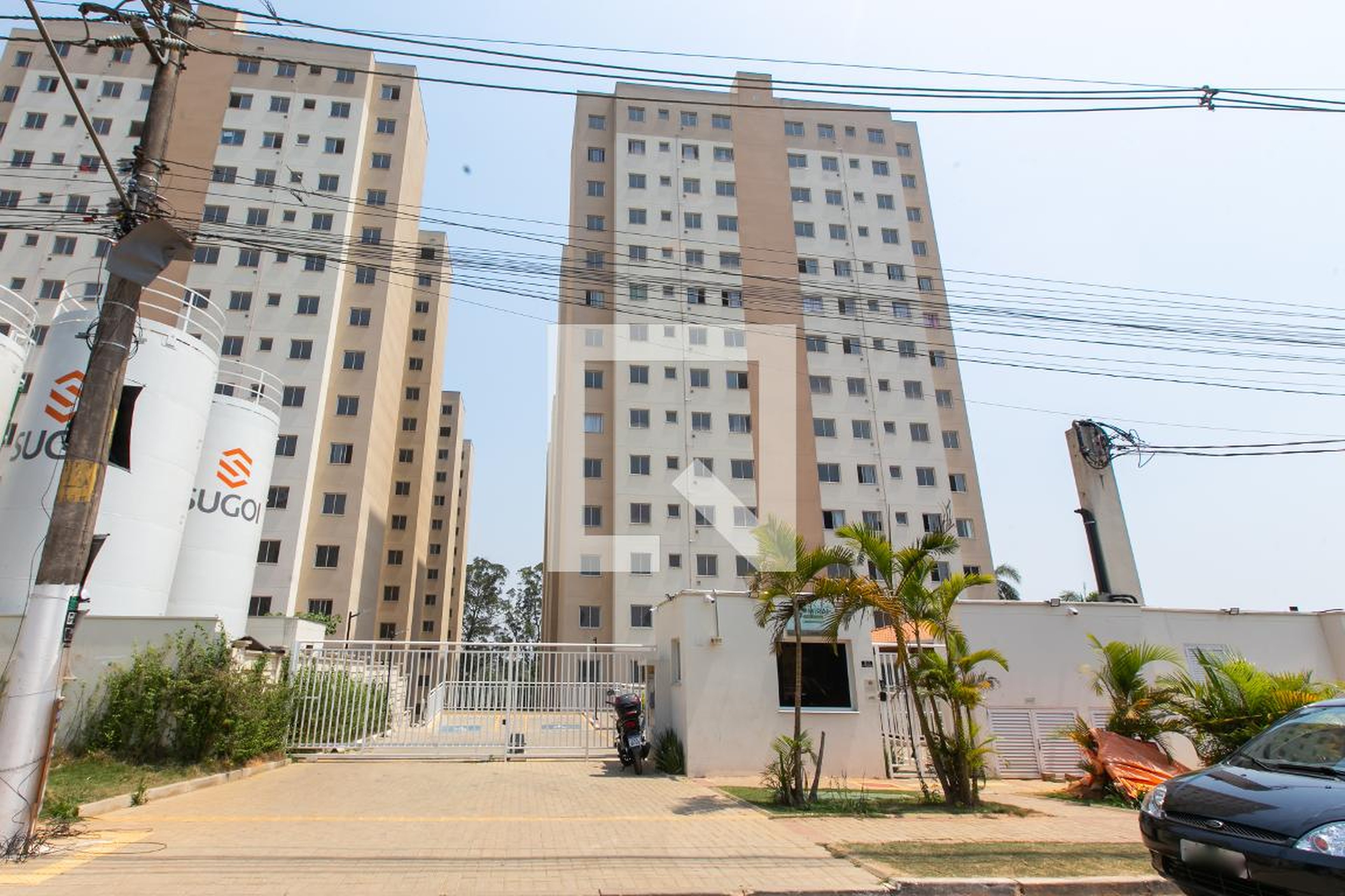 Fachada do Condomínio Condomínio Mirai Parque do Carmo