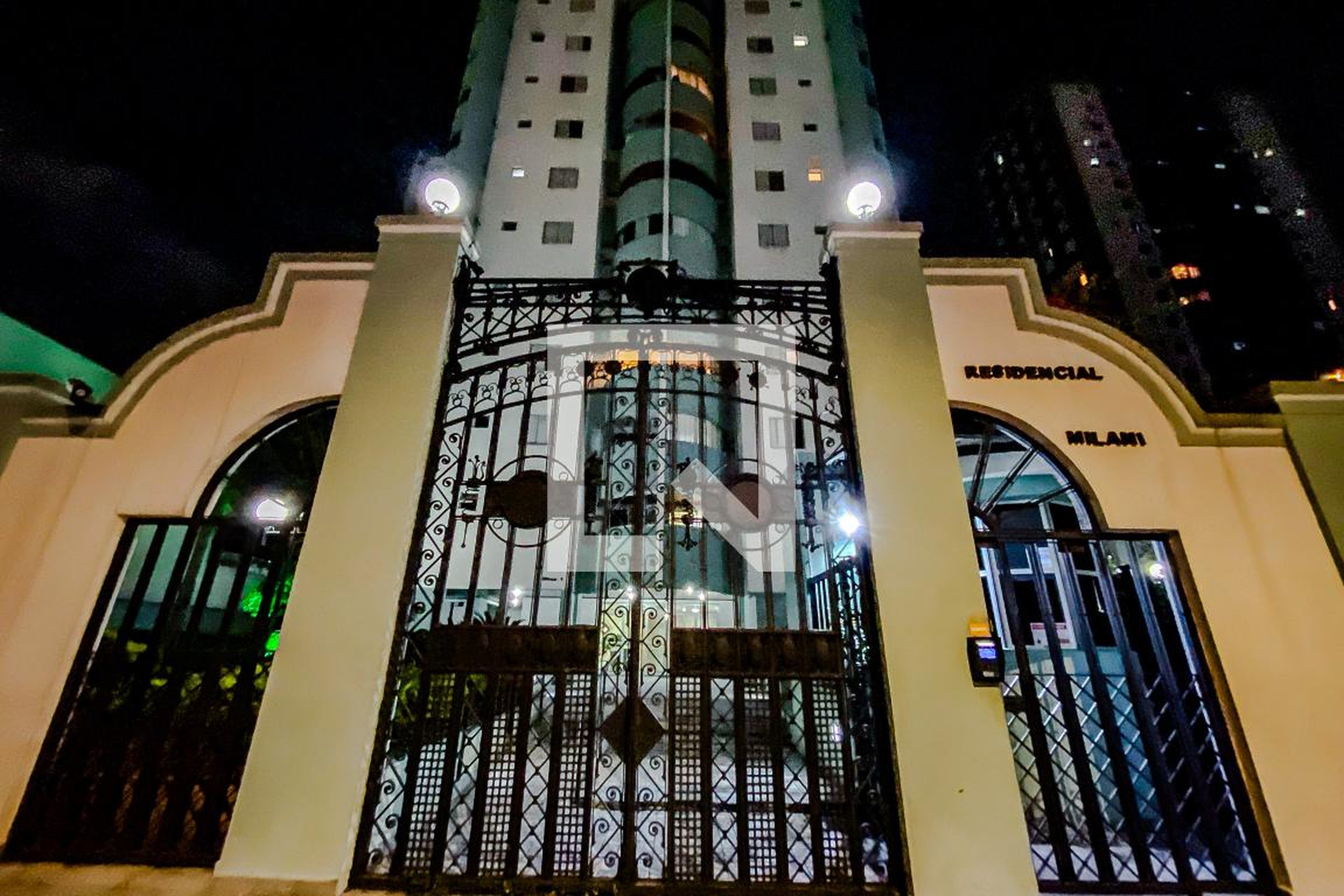 Fachada Condomínio Milani